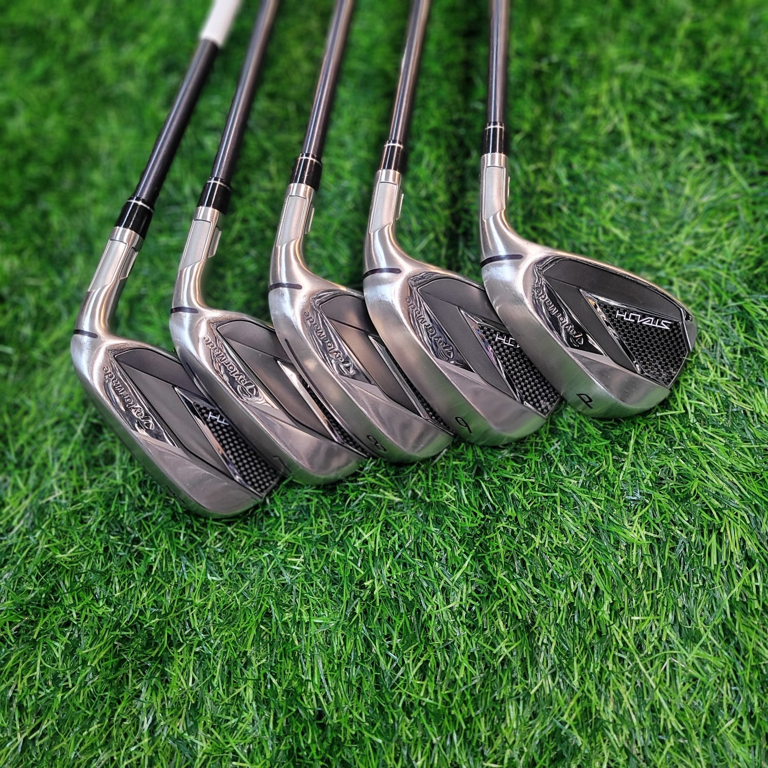 TaylorMade Iron Set / Stealth / 5pcs / R