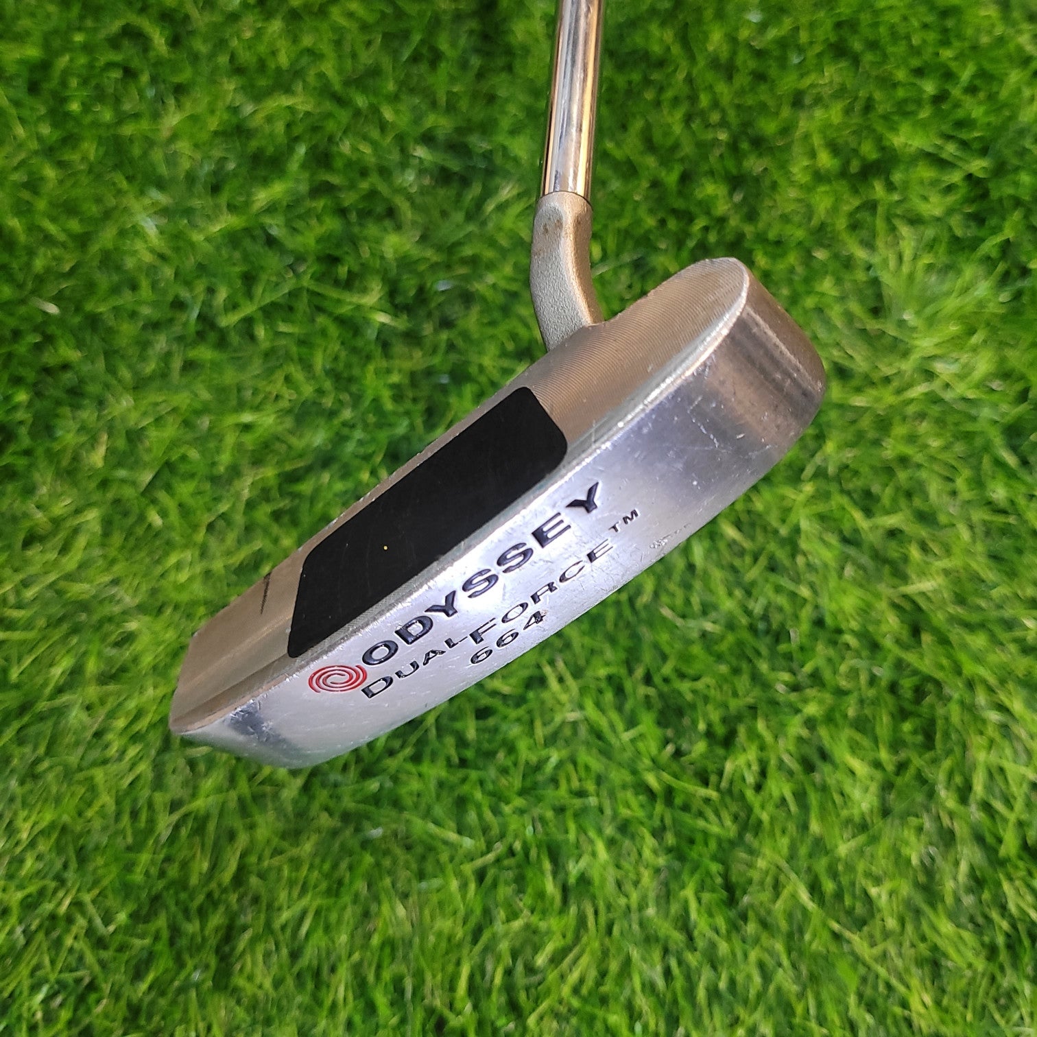 Odyssey Putter / Duel Force 664 / 35"