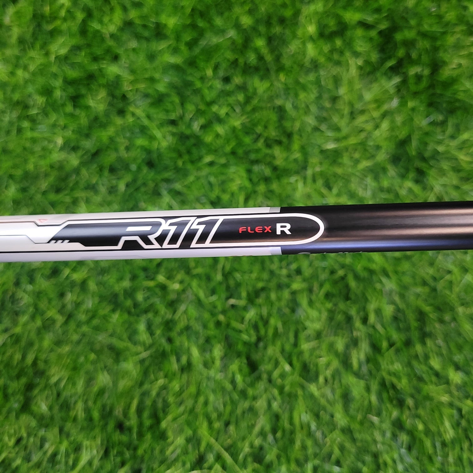 TaylorMade Driver / R11 / 9.0 / R