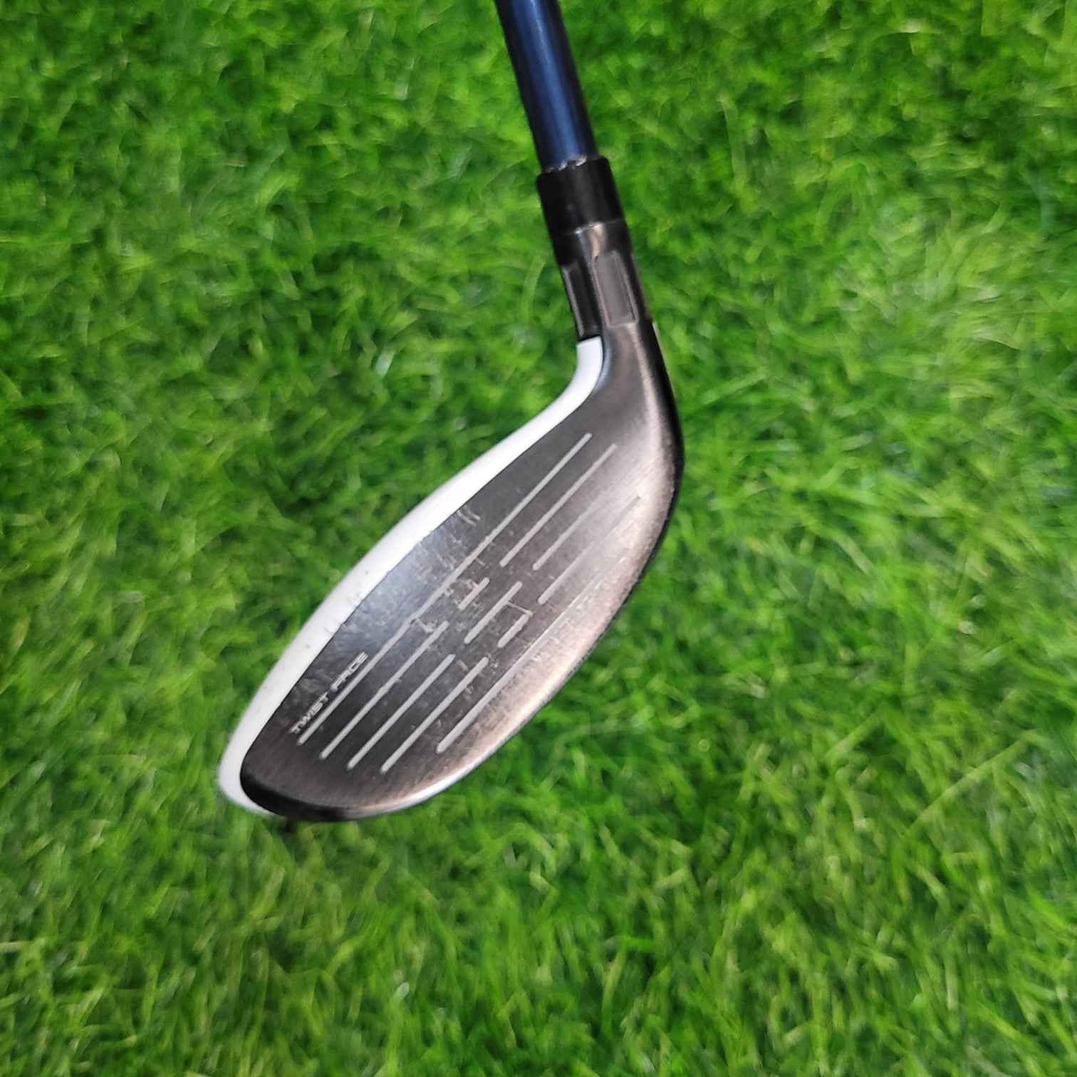 TaylorMade Hybrid / SIM MAX / 4H / 22.0 / S