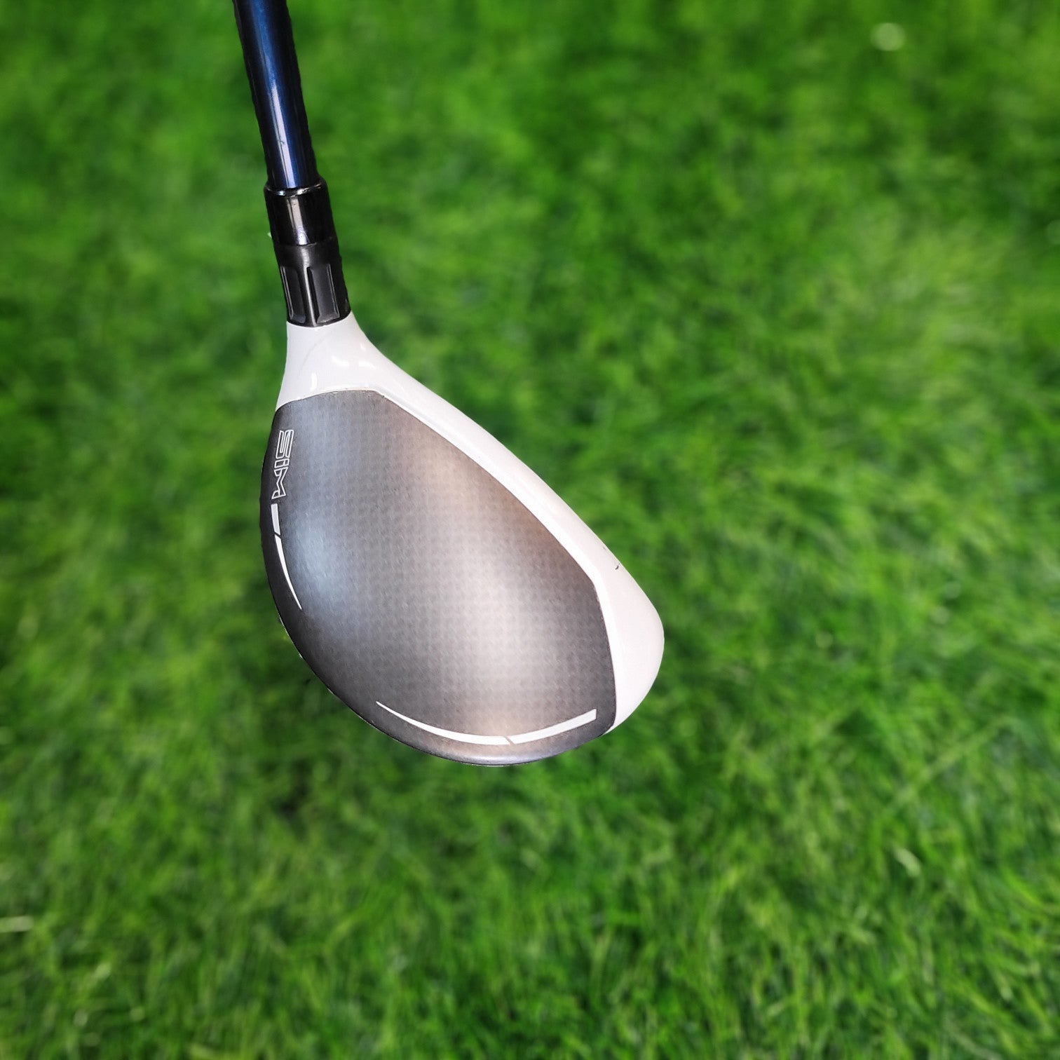 TaylorMade Hybrid / SIM MAX / 4H / 22.0 / S