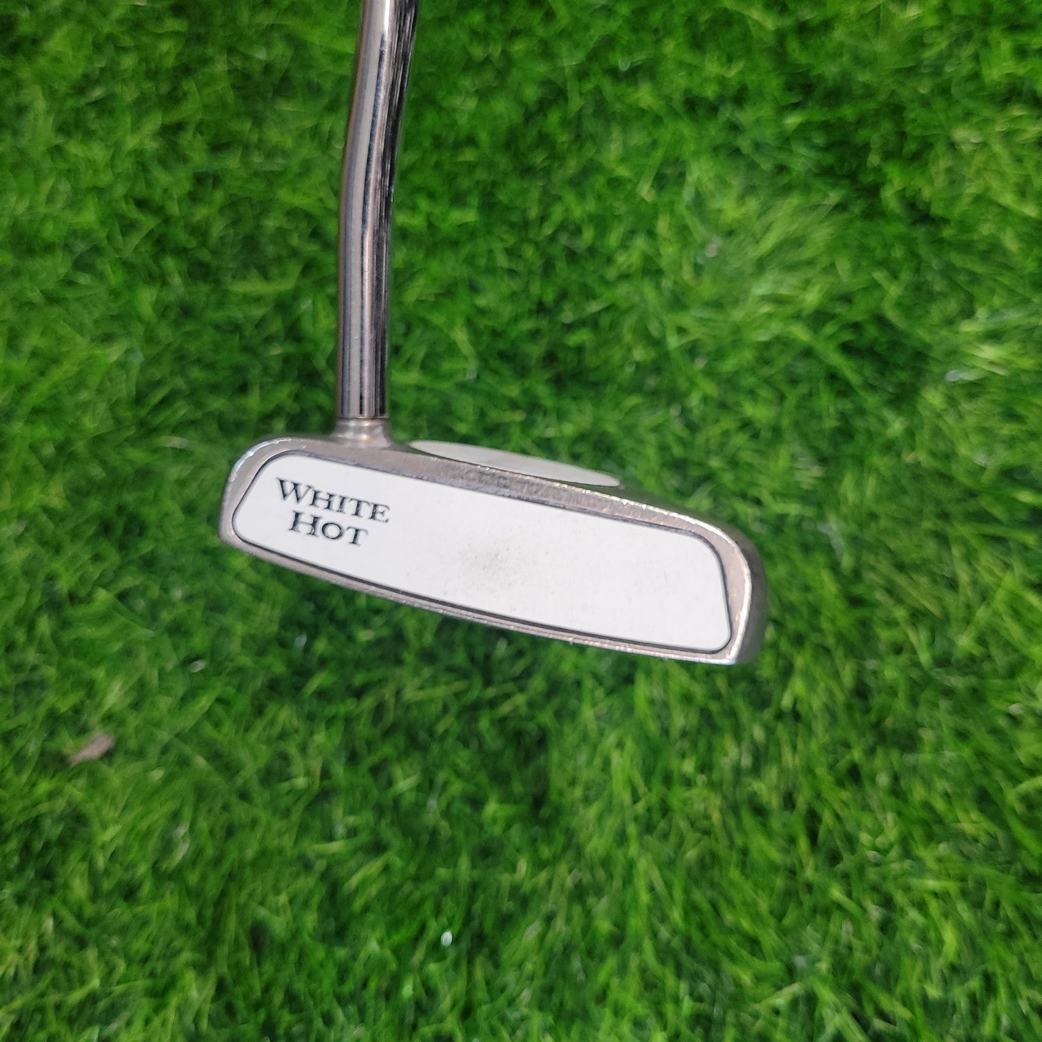 Odyssey Putter / White Hot 2-ball / 34" / Lefty