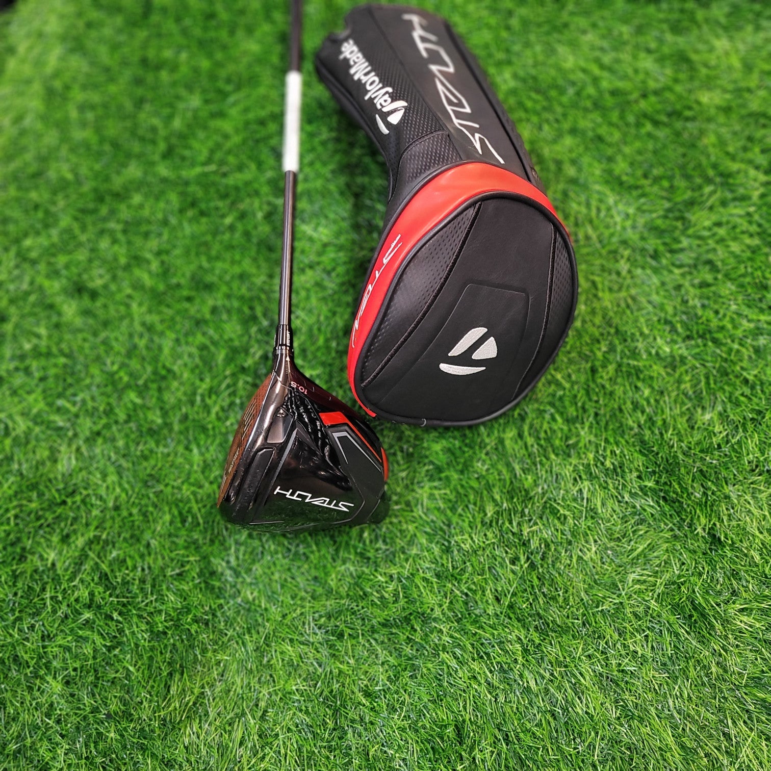 TaylorMade Driver / Stealth / 10.5 / R