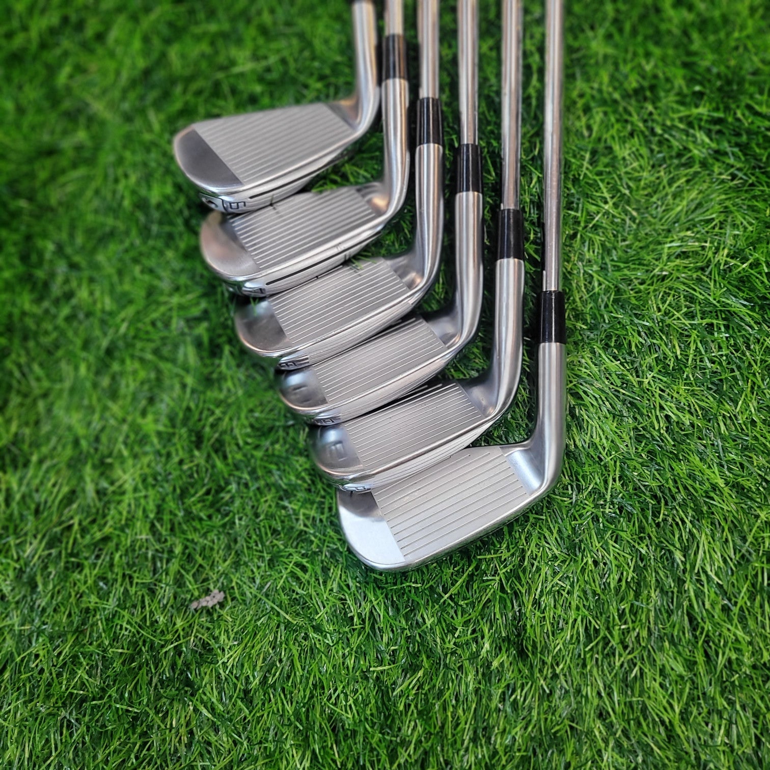 TaylorMade Iron Set / P790 (2019) / 6pcs / S