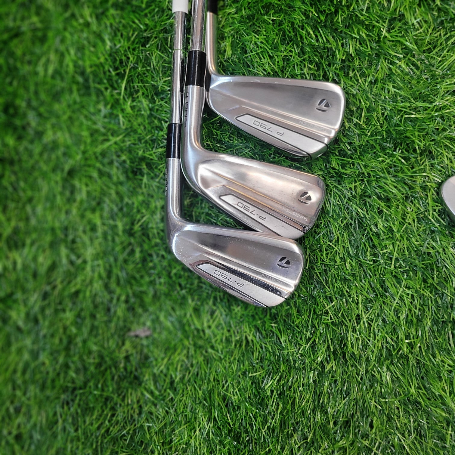 TaylorMade Iron Set / P790 (2019) / 6pcs / S