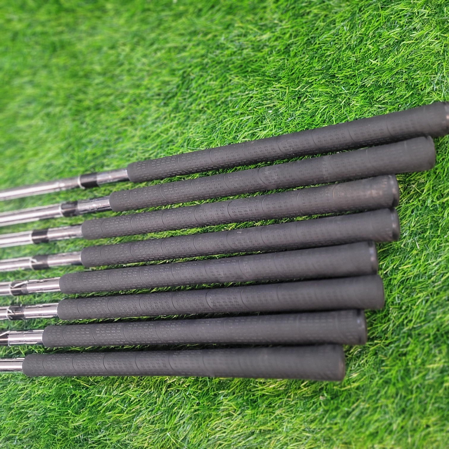 TaylorMade Iron Set / LCG / 8pcs / Lefty / S