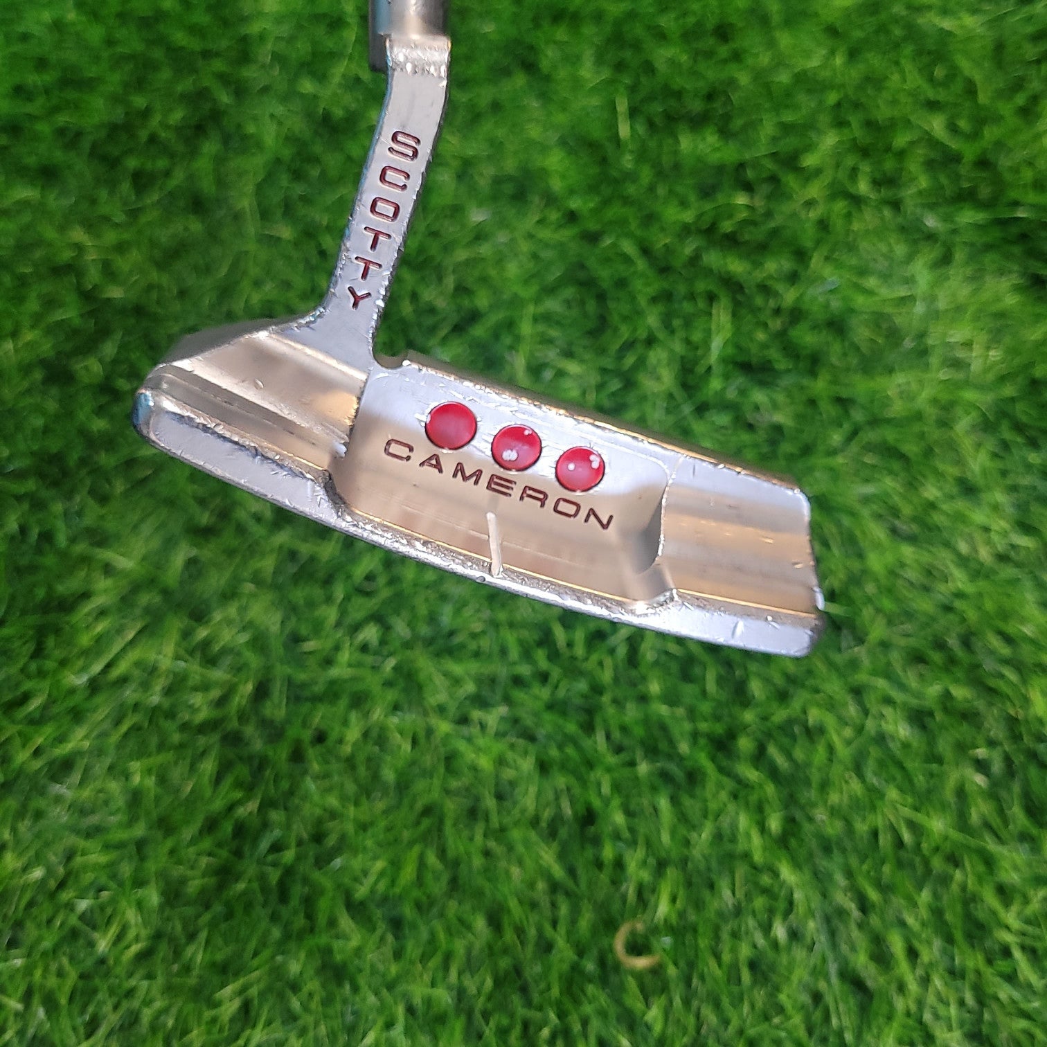 ★★ Scotty Cameron ★★ NEW PORT ★★ 33 ★★ TITLEIST SCOTTY CAMERON 2023 SUPER SELECT NEWPORT PUTTER
