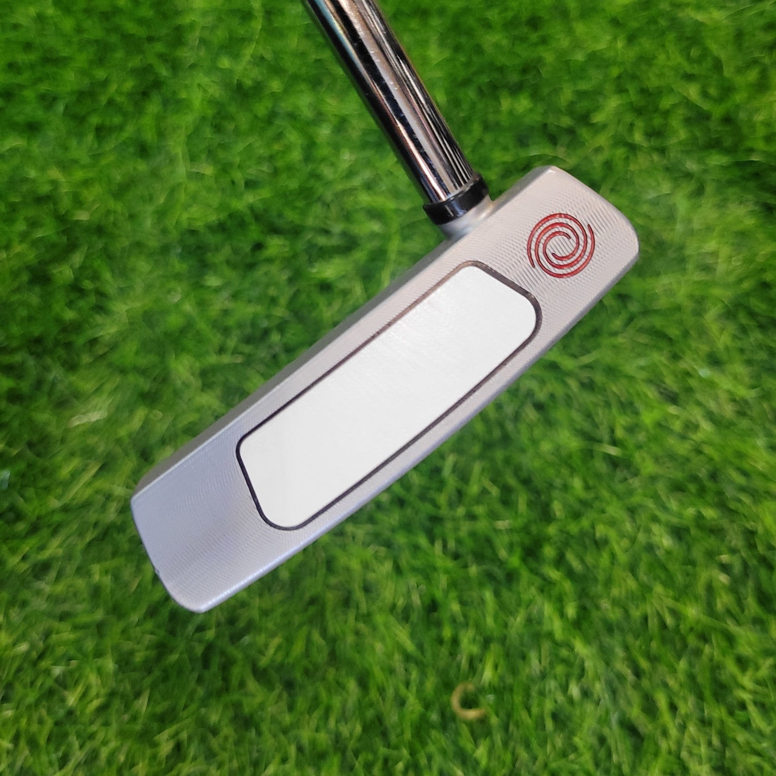 Odyssey Putter / WHITE HOT OG #2M / 34"