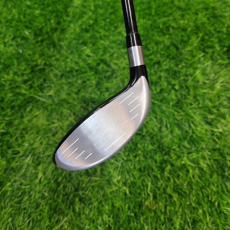 HONMA Hybrid / TW XP-1 / 19.0° / SR