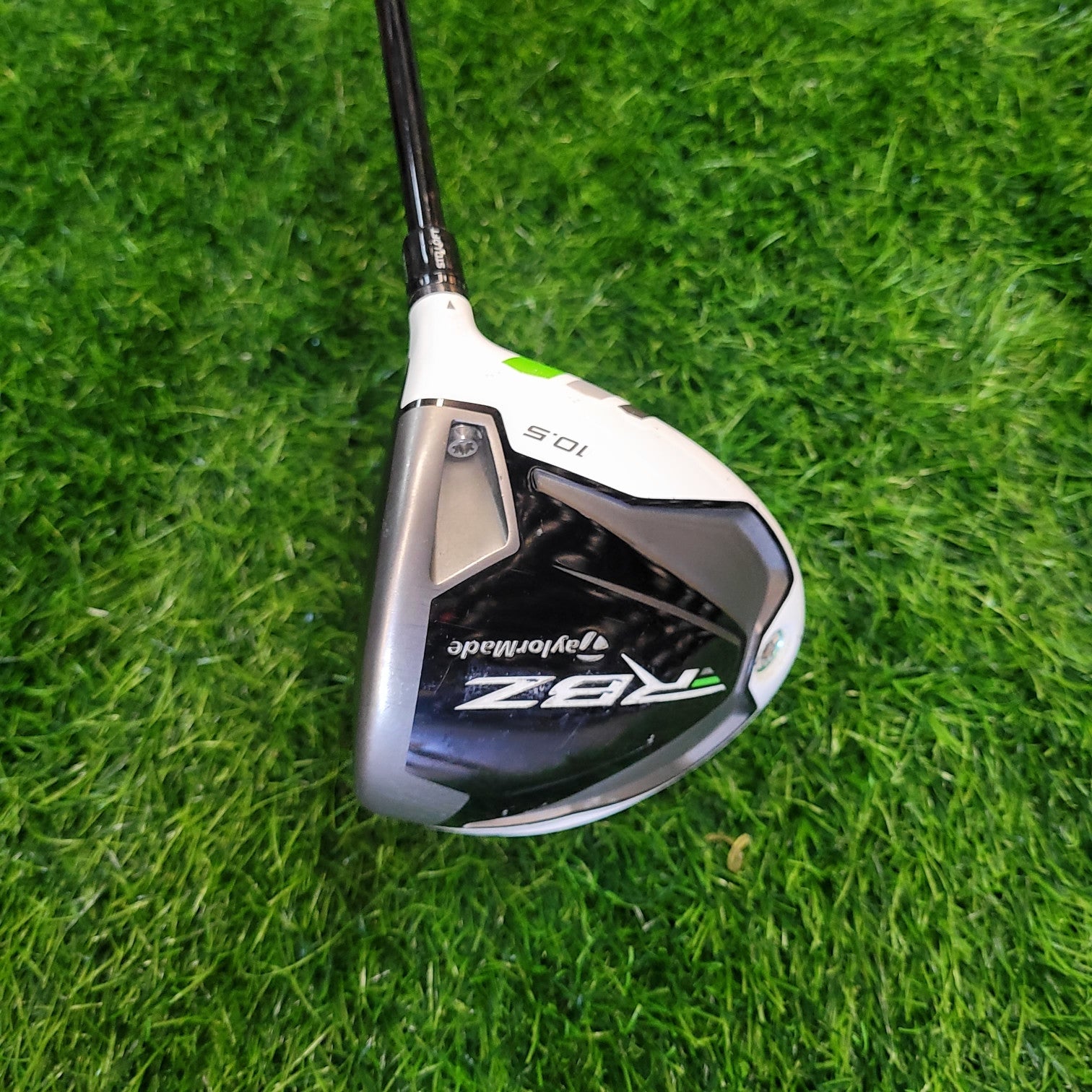 TaylorMade Driver / RBZ / 10.5° / R