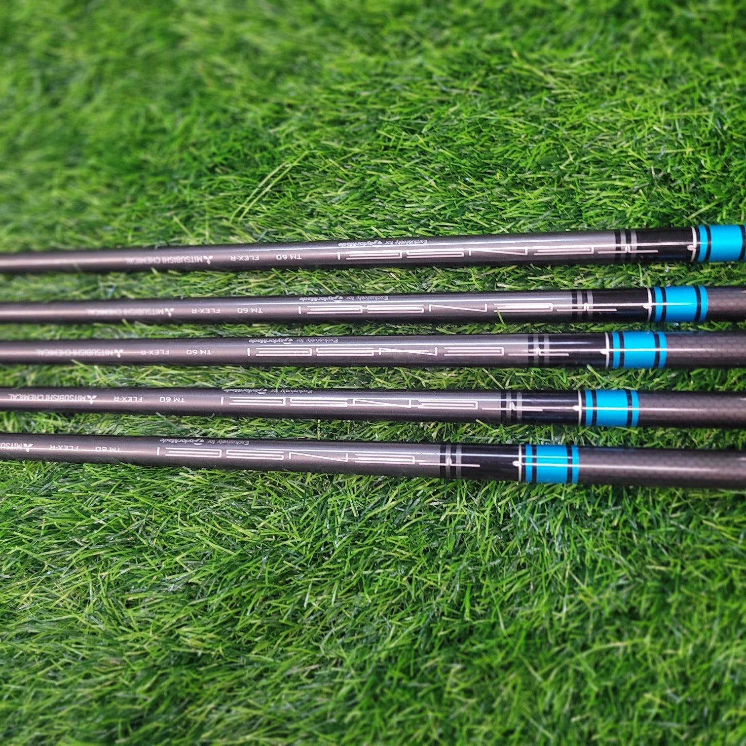 TaylorMade Iron Set / SIM MAXOS / 5 pcs / R