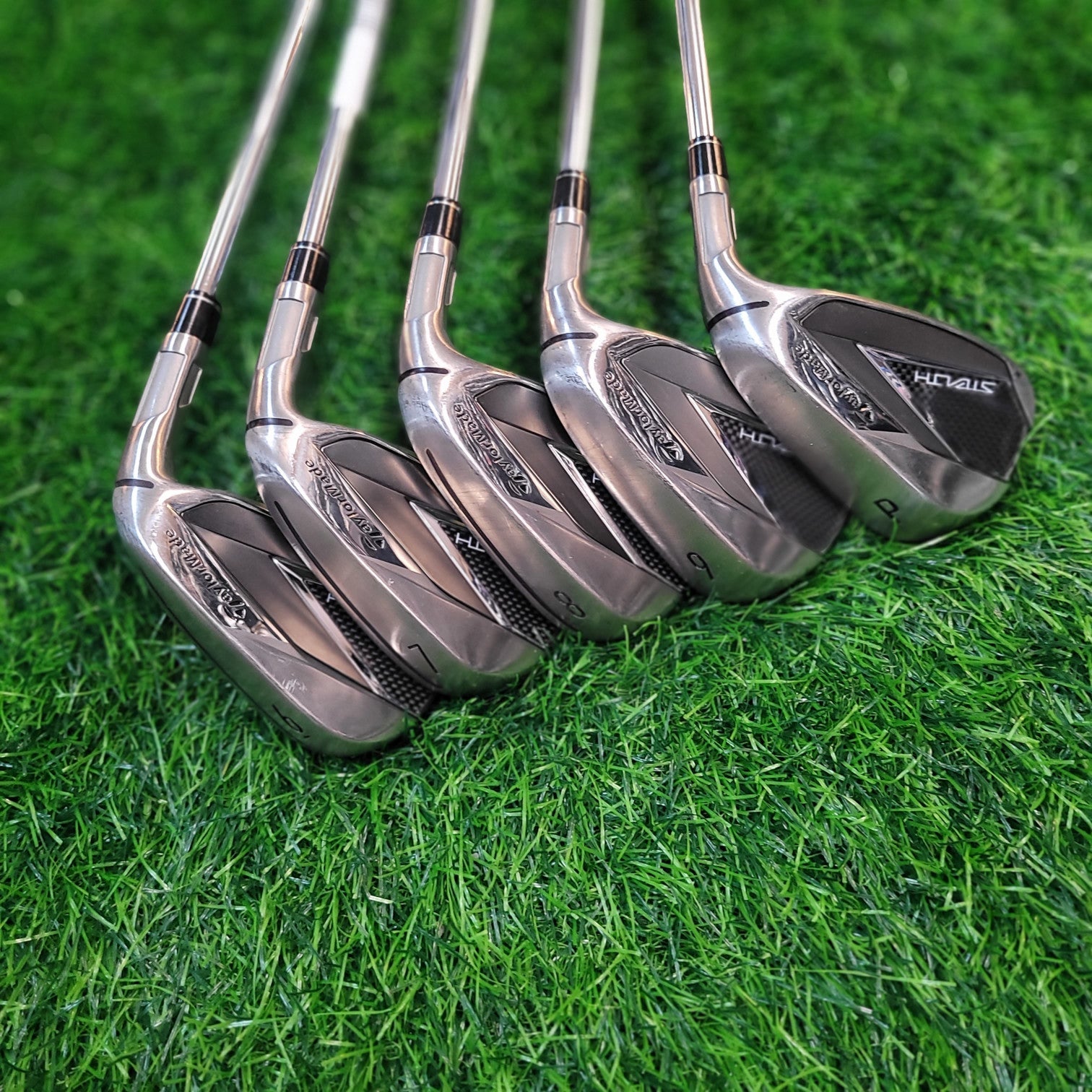 TaylorMade Iron Set / STEALTH / 5 pcs / R