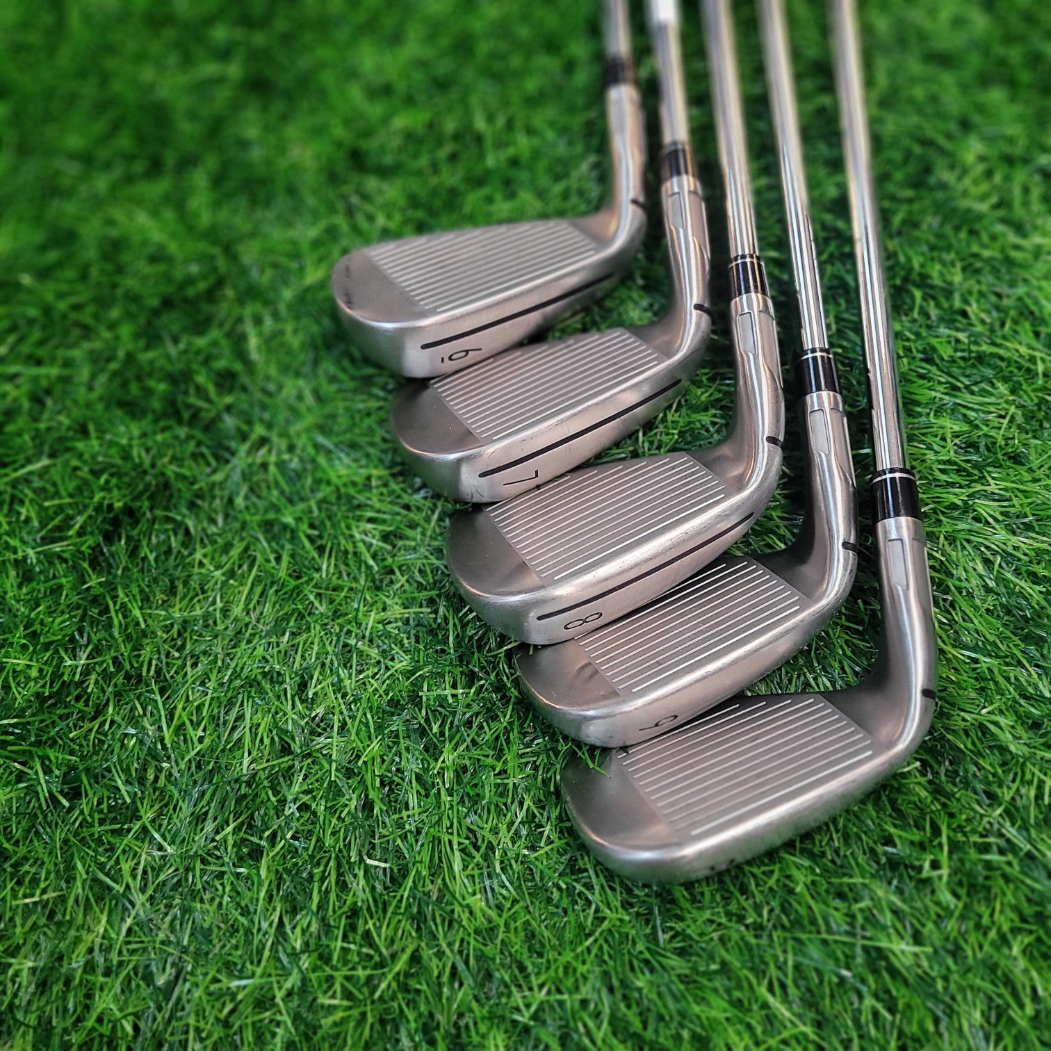 TaylorMade Iron Set / STEALTH / 5 pcs / R