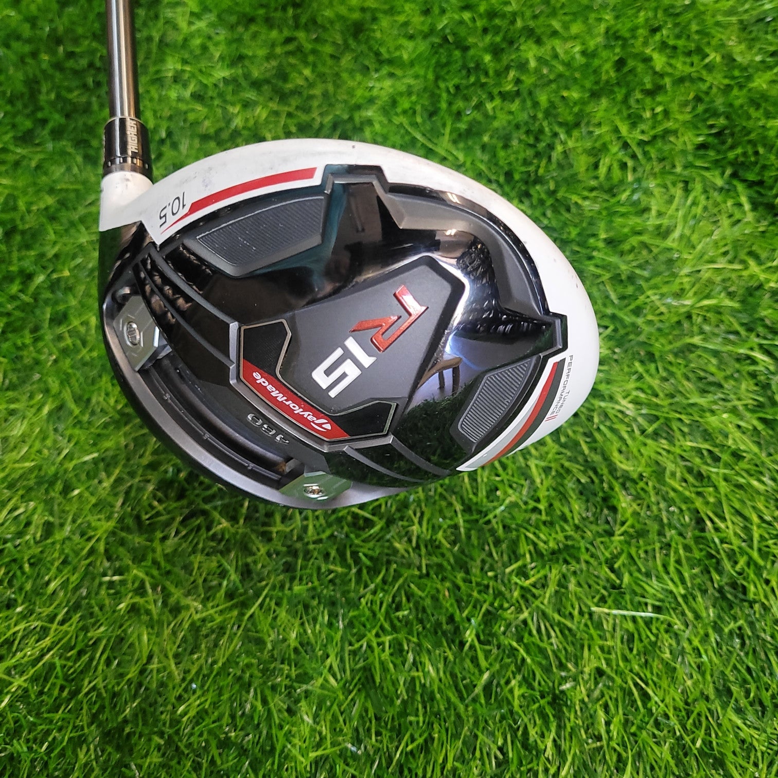TaylorMade Driver / R15 / 10.5 / R
