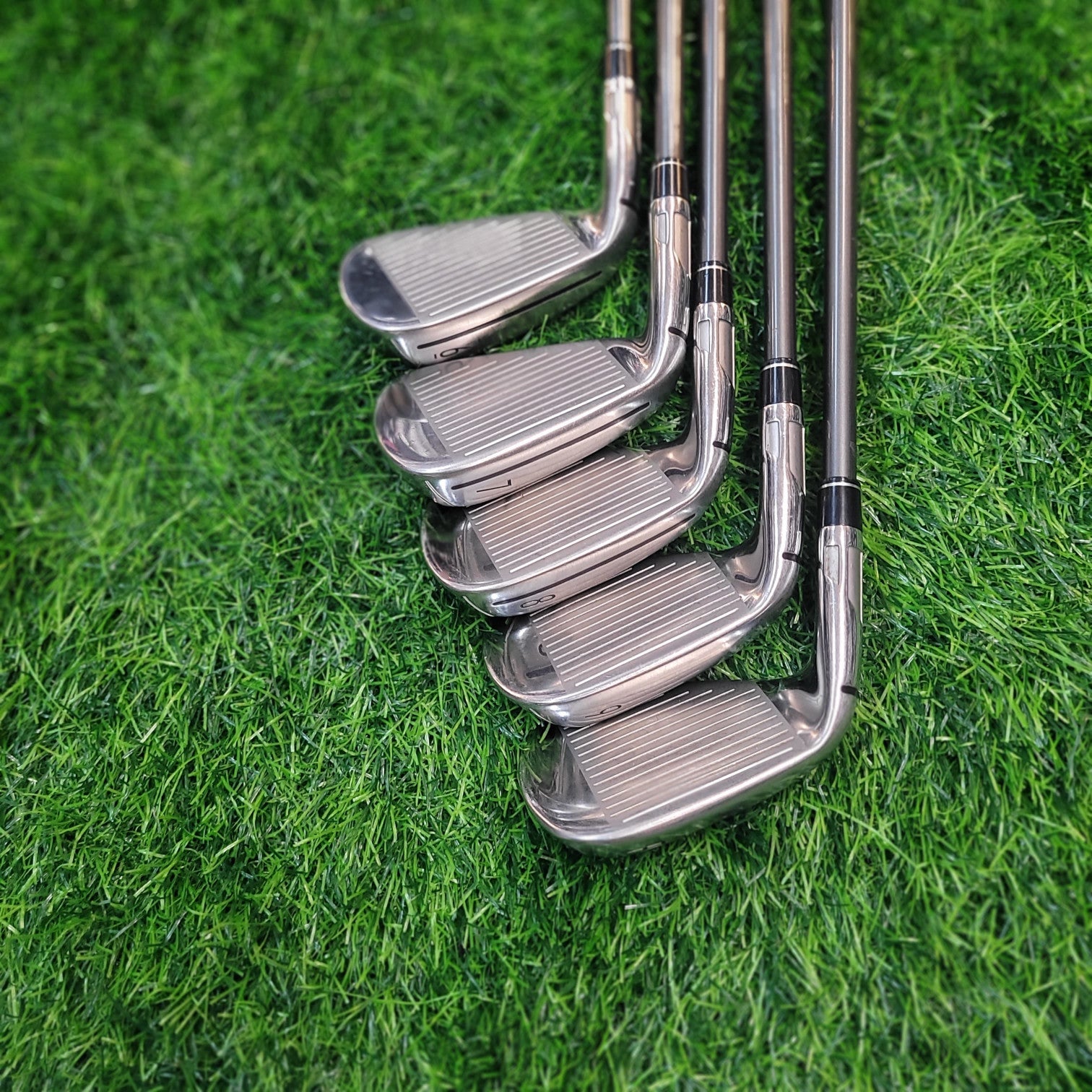 TaylorMade Iron Set / SIM Max OS / 5pcs / R