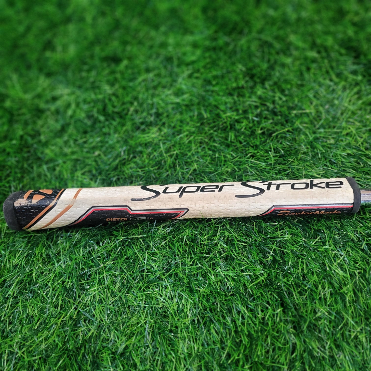 TaylorMde Putter / TP- JUNO / 34"