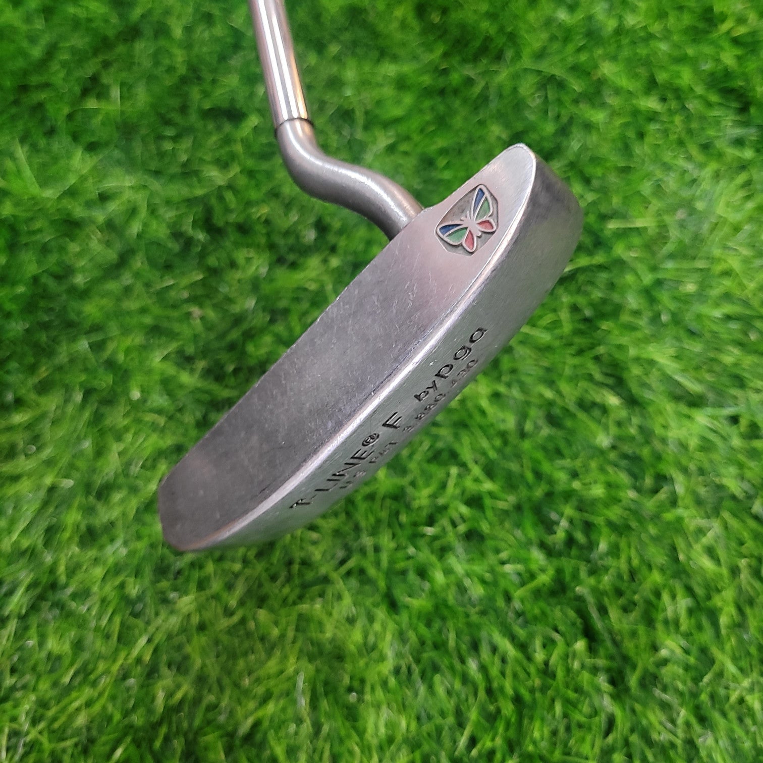 T-LINE Putter / F by PGA / 33"