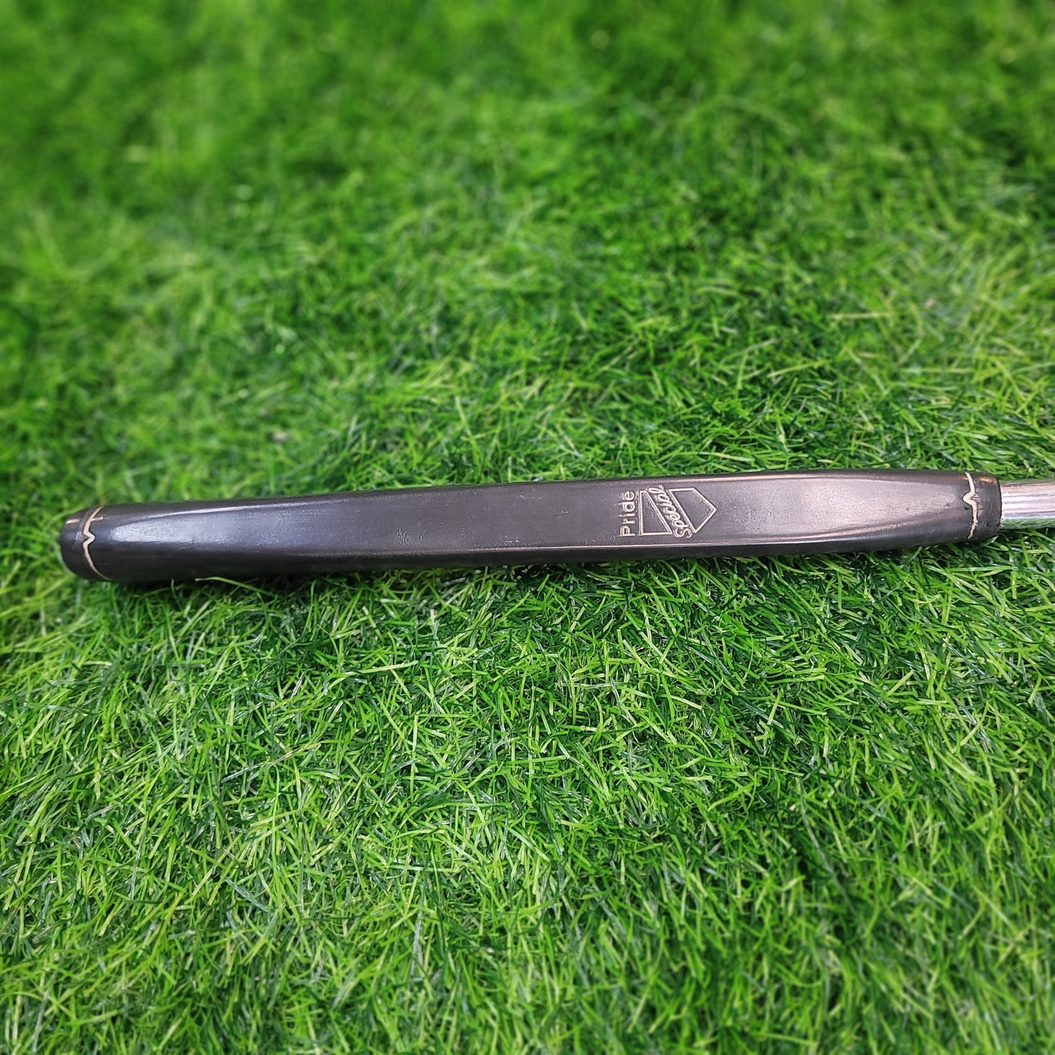 T-LINE Putter / F by PGA / 33"