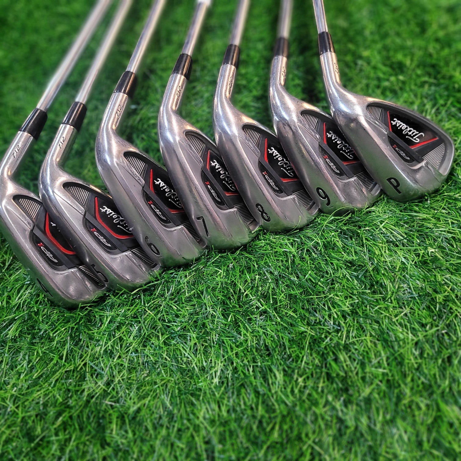 Titleist Iron Set / 712 AP1 / S