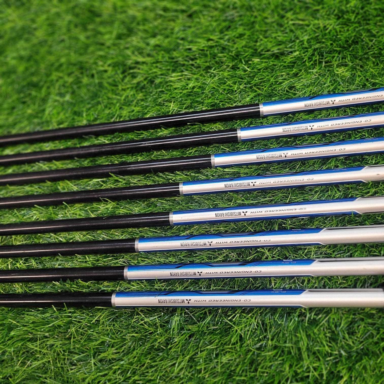 TaylorMade Iron Set / Speedblade / 8pcs / R