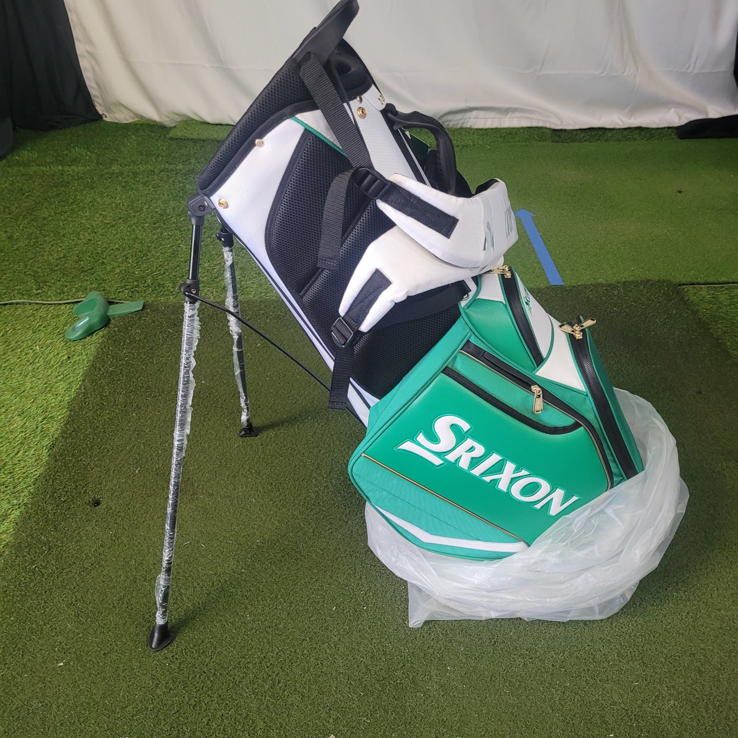 SRIXON Etc / Ltd Edition / Stand Bag (Bran New)