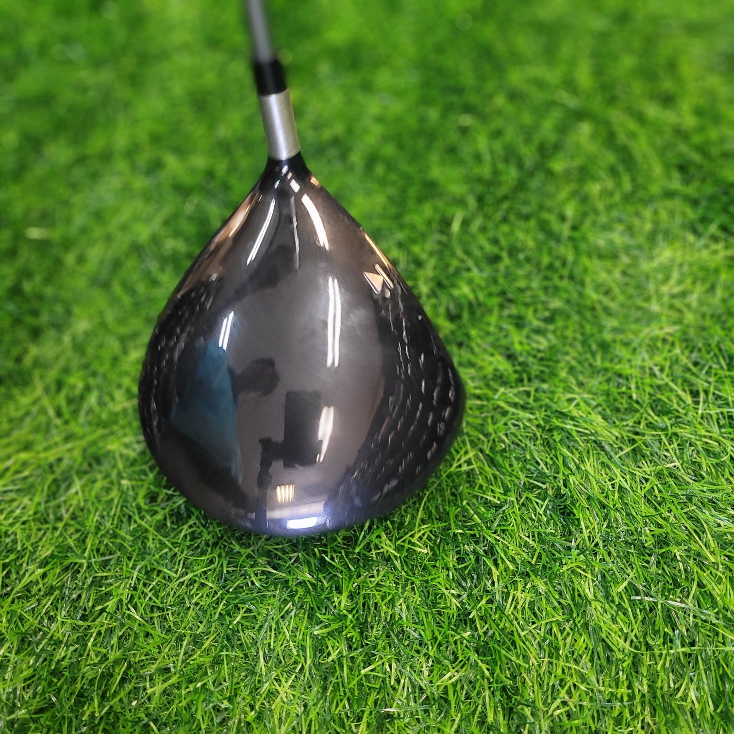 Titleist Driver / 909 D2 / 9.5 / R