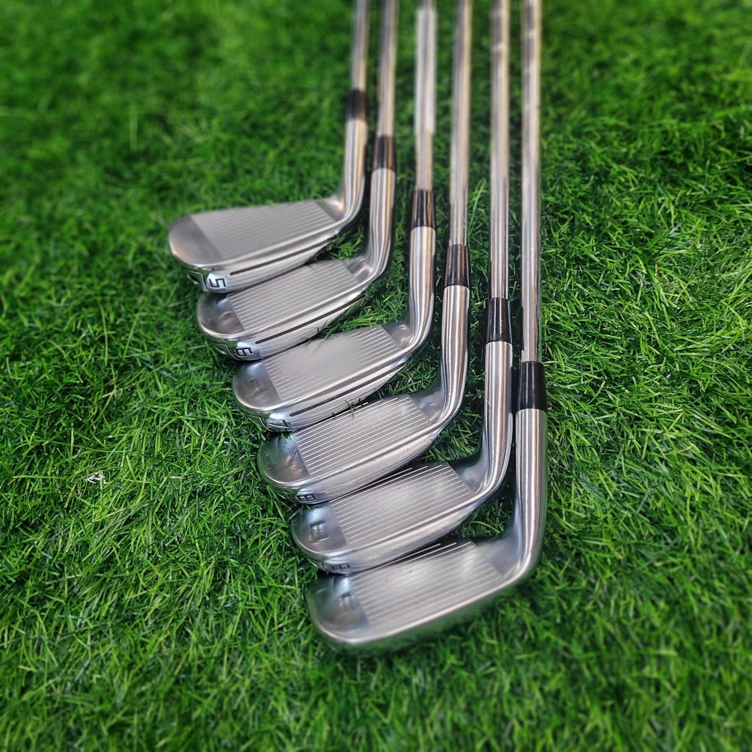TaylorMade Iron Set / P790 (2019) / 6pcs / S