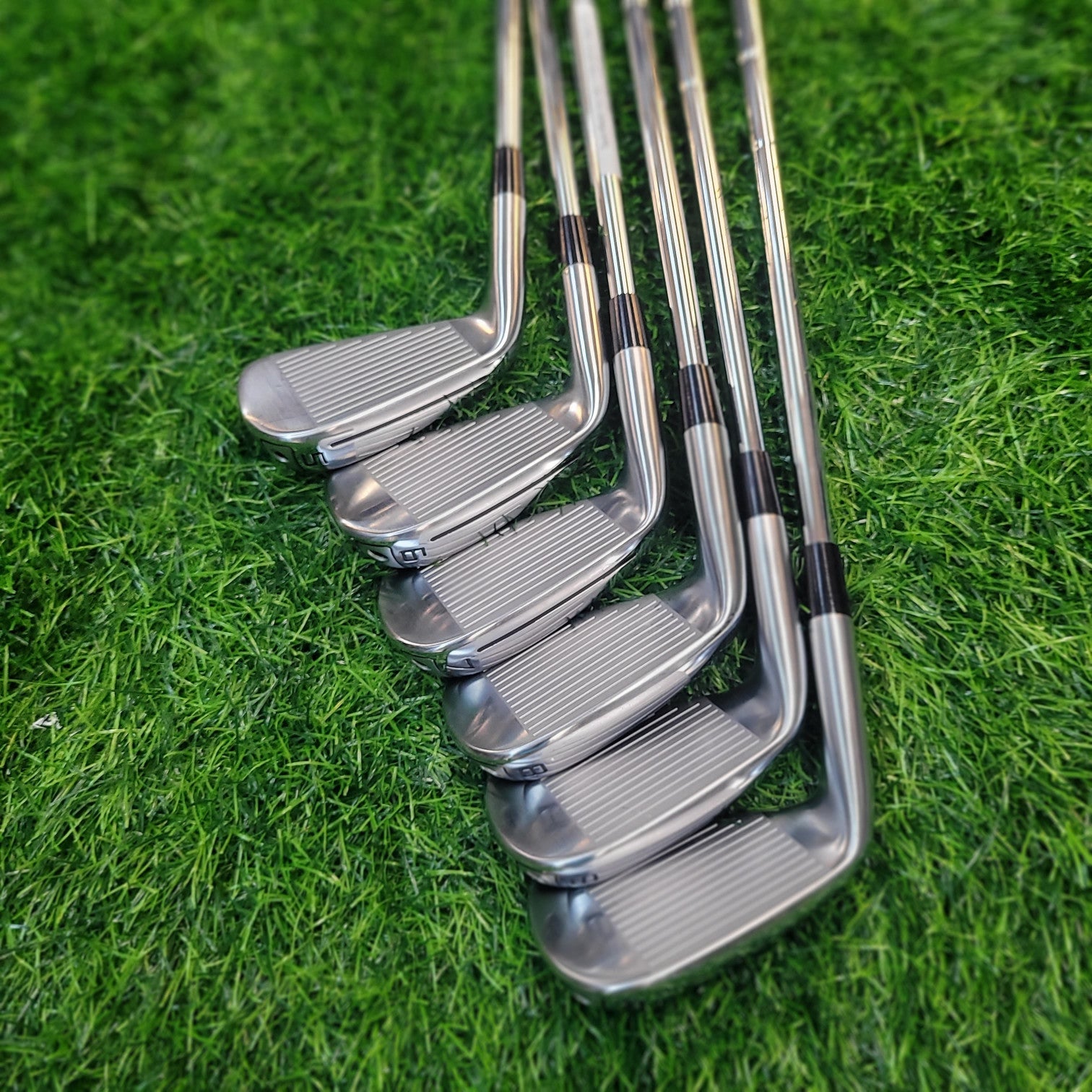 TaylorMade Iron Set / P790 (2019) / 6pcs / S