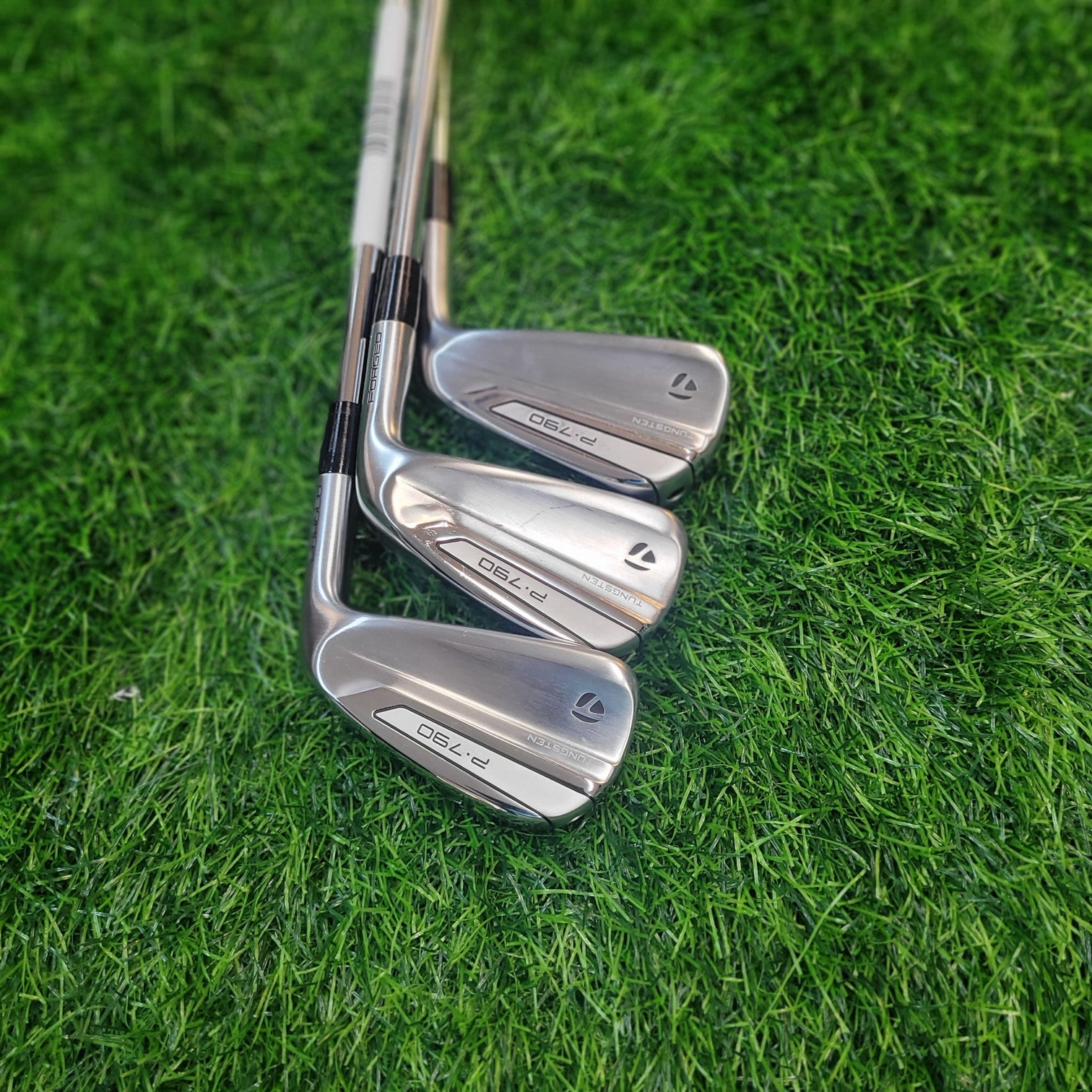 TaylorMade Iron Set / P790 (2019) / 6pcs / S