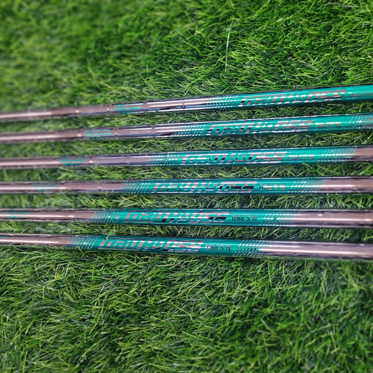 Honma Iron Set / TW GS / 6pcs / S