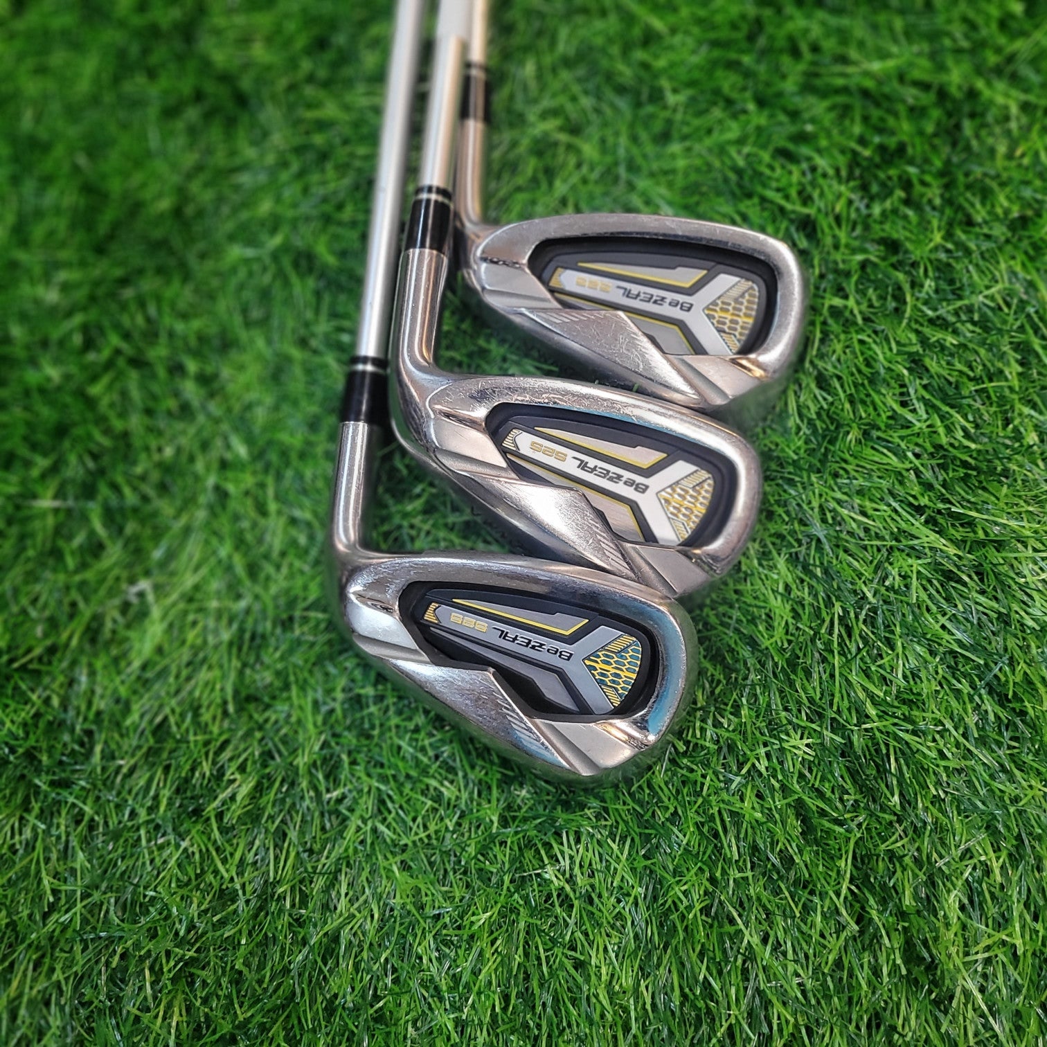 Honma Iron Set / Be ZEAL 525 / 5pcs / R