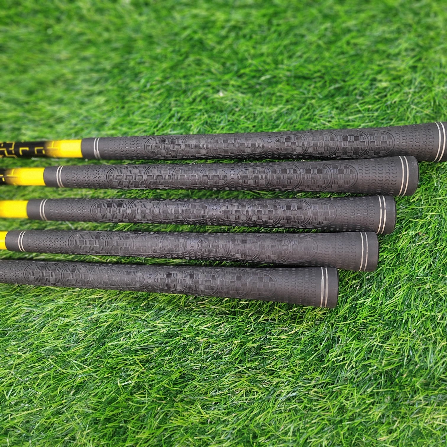 Honma Iron Set / Be ZEAL 525 / 5pcs / R