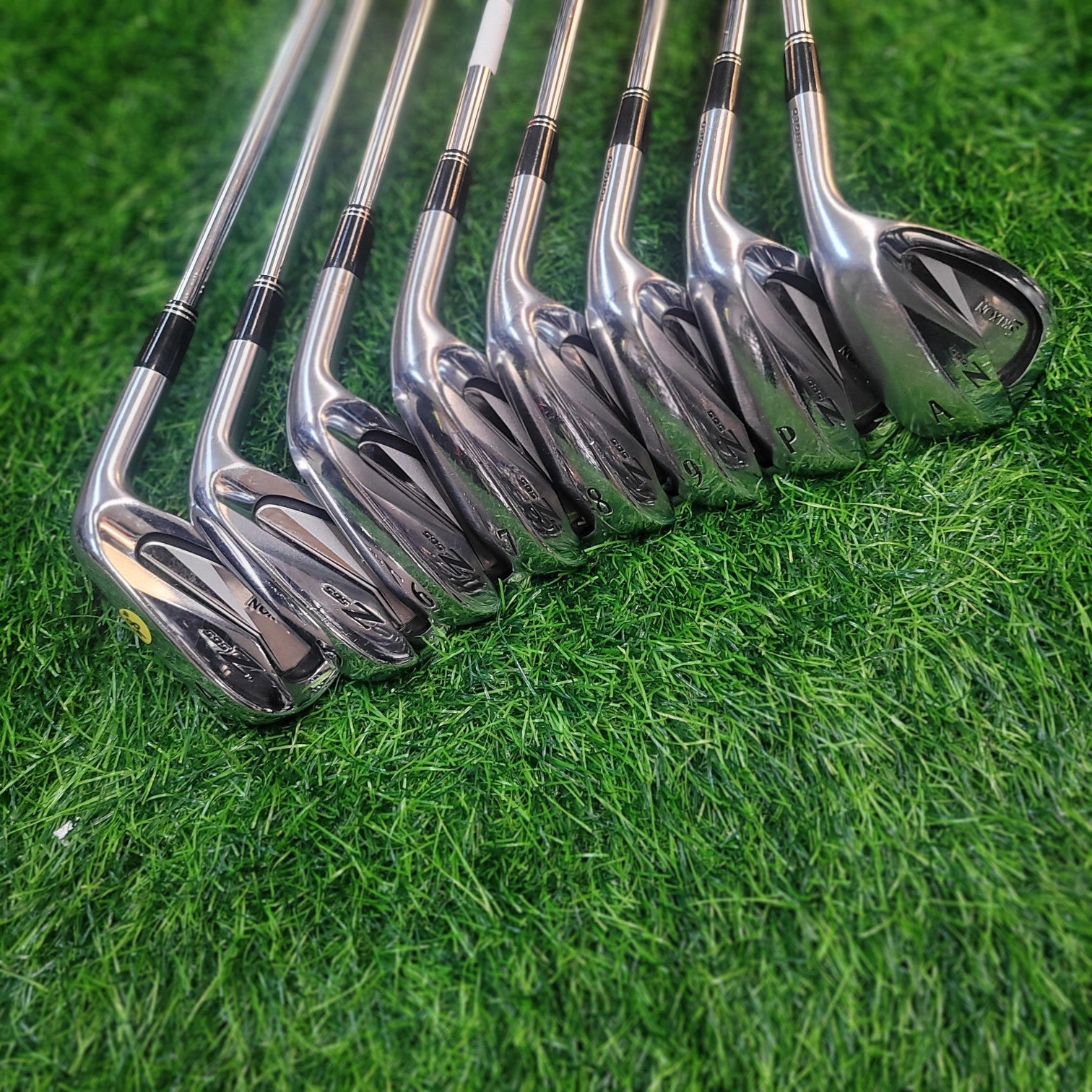 SRIXON Iron Set / Z565 / 8 pcs / S (Long)
