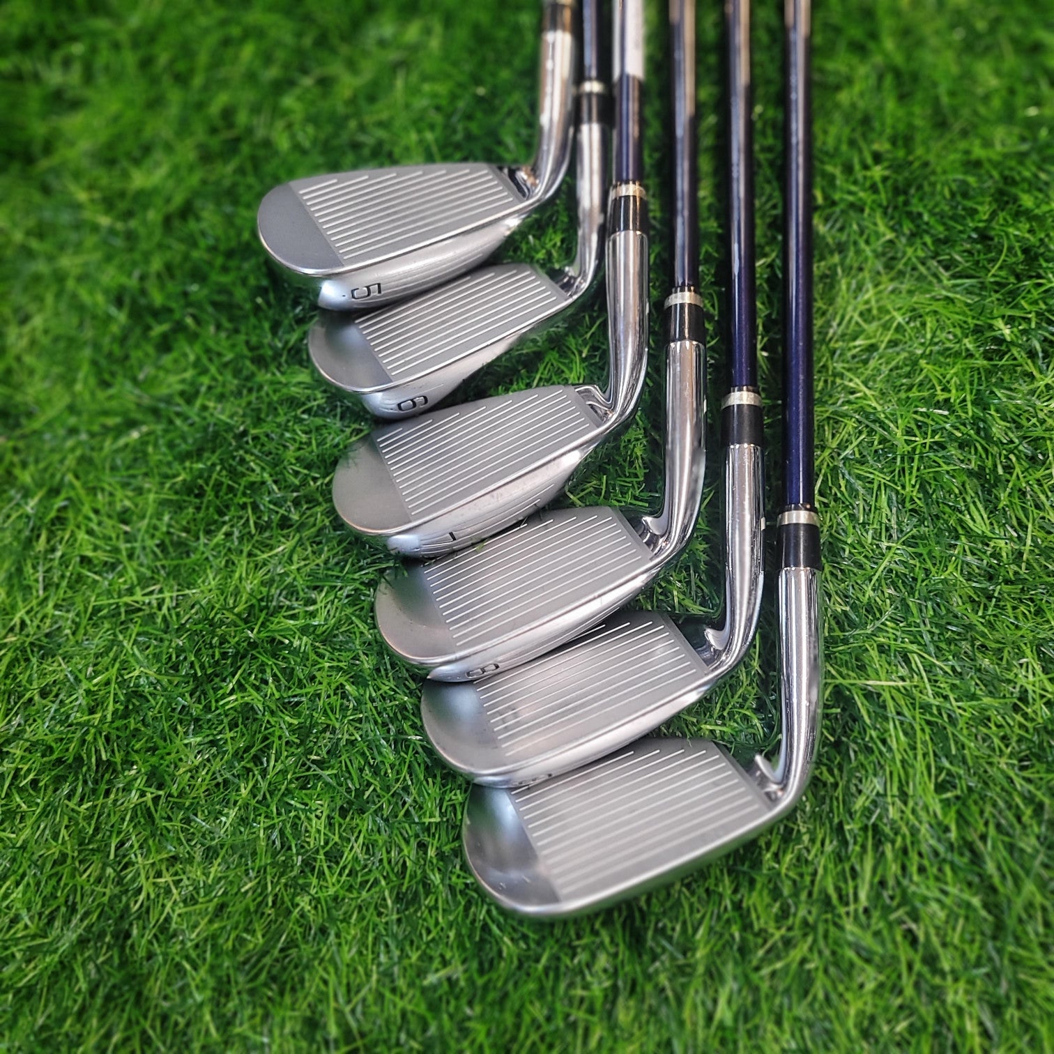 Mizuno Iron Set / JPX EIII hot metal / 6pcs / R