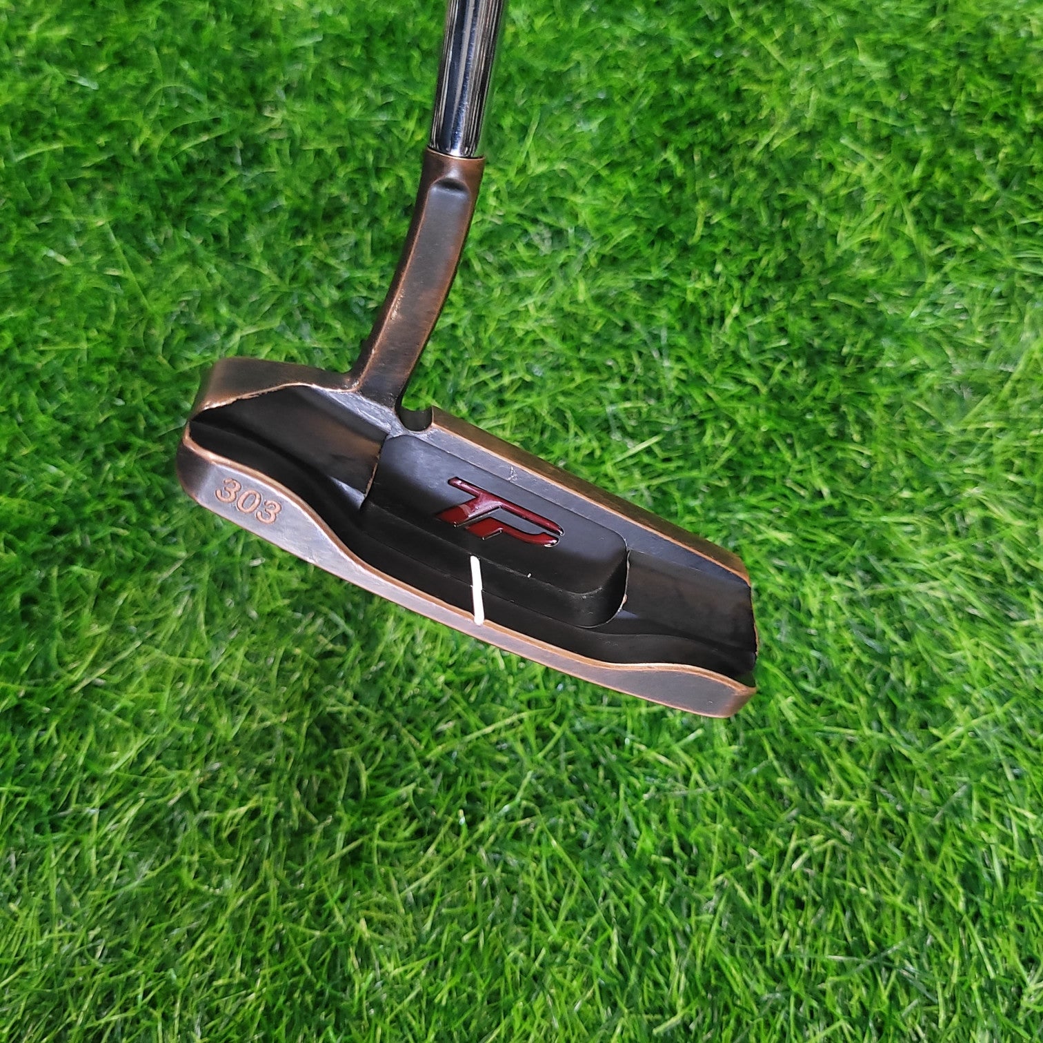 TaylorMde Putter / TP- SOTO / 35"