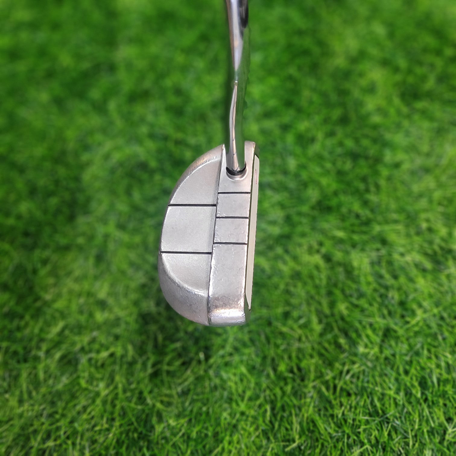 Odyssey Putter / White Hot Pro Rossie / 34"