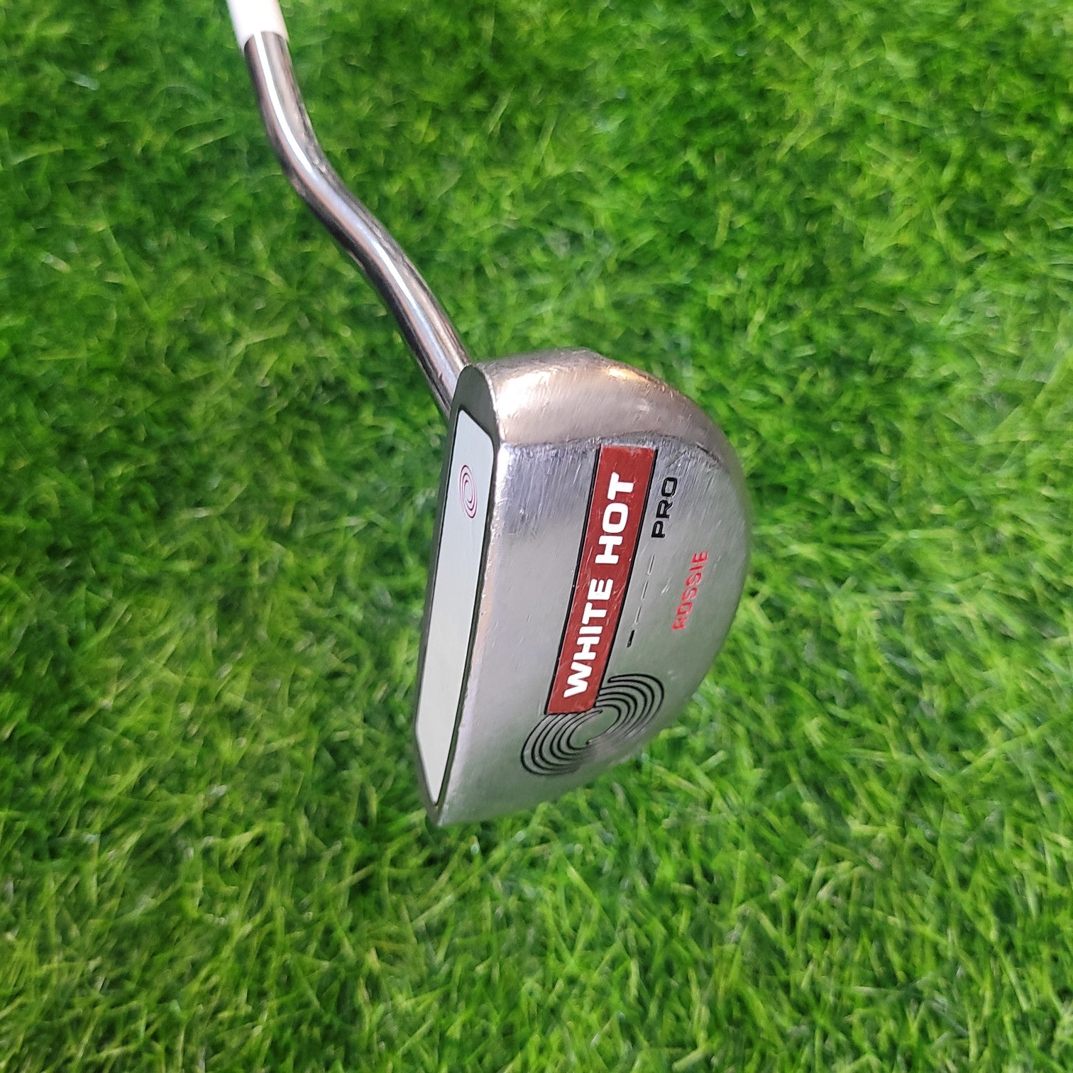 Odyssey Putter / White Hot Pro Rossie / 34"