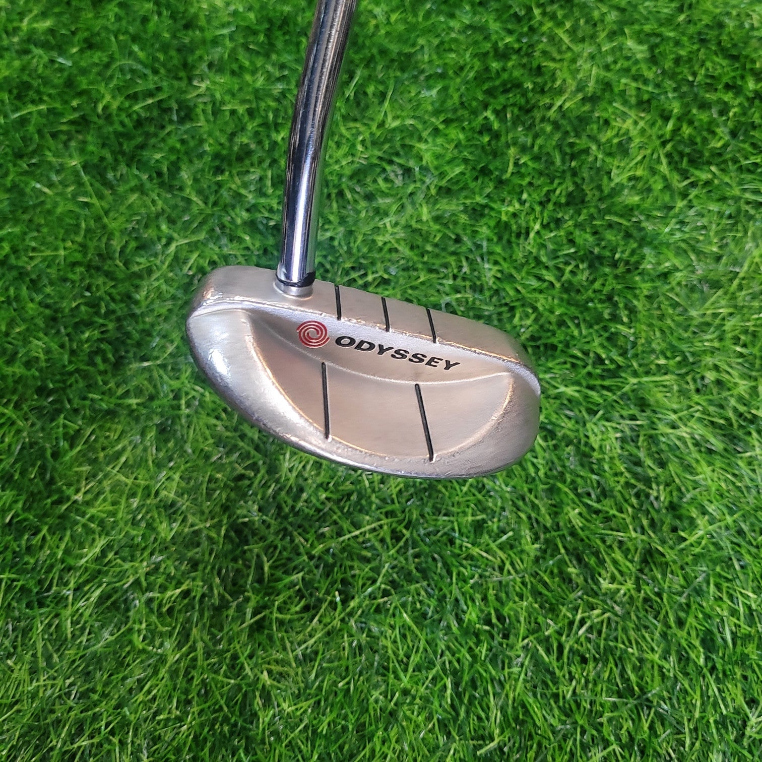 Odyssey Putter / White Hot Pro Rossie / 34"