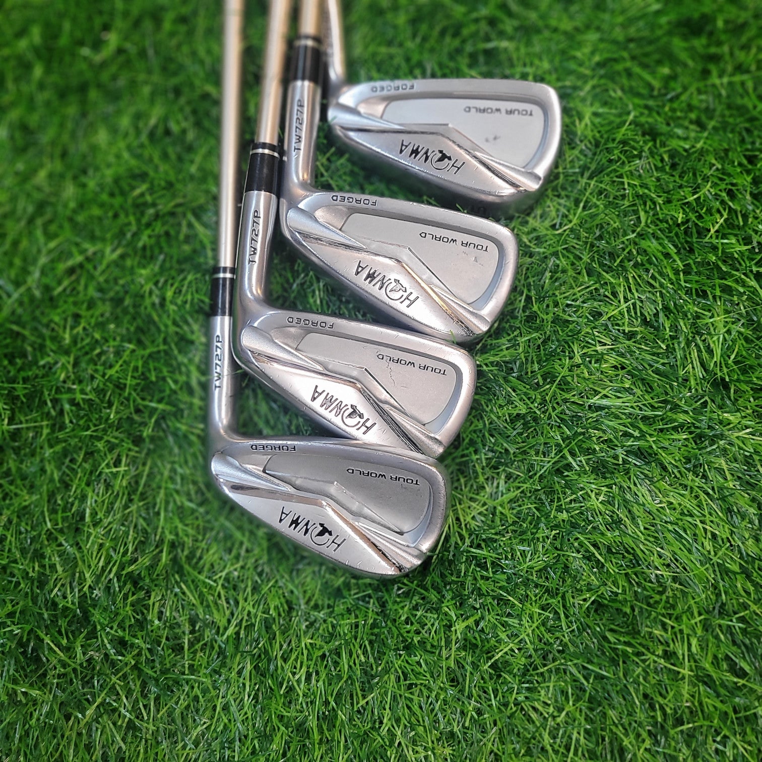 Honma Iron Set / TW727P FORGED  /8pcs / R