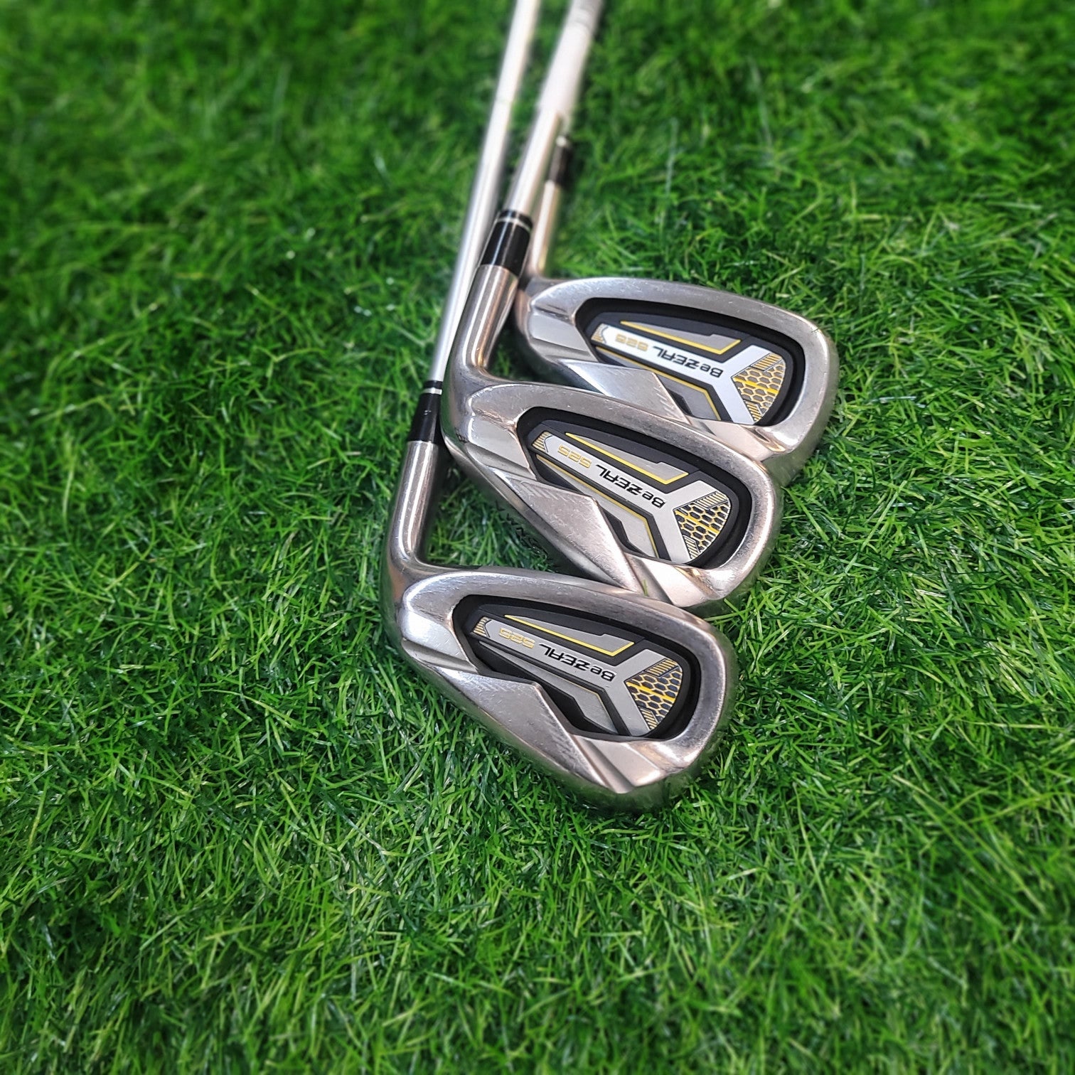 Honma Iron Set / Be ZEAL 525 / 6pcs / R