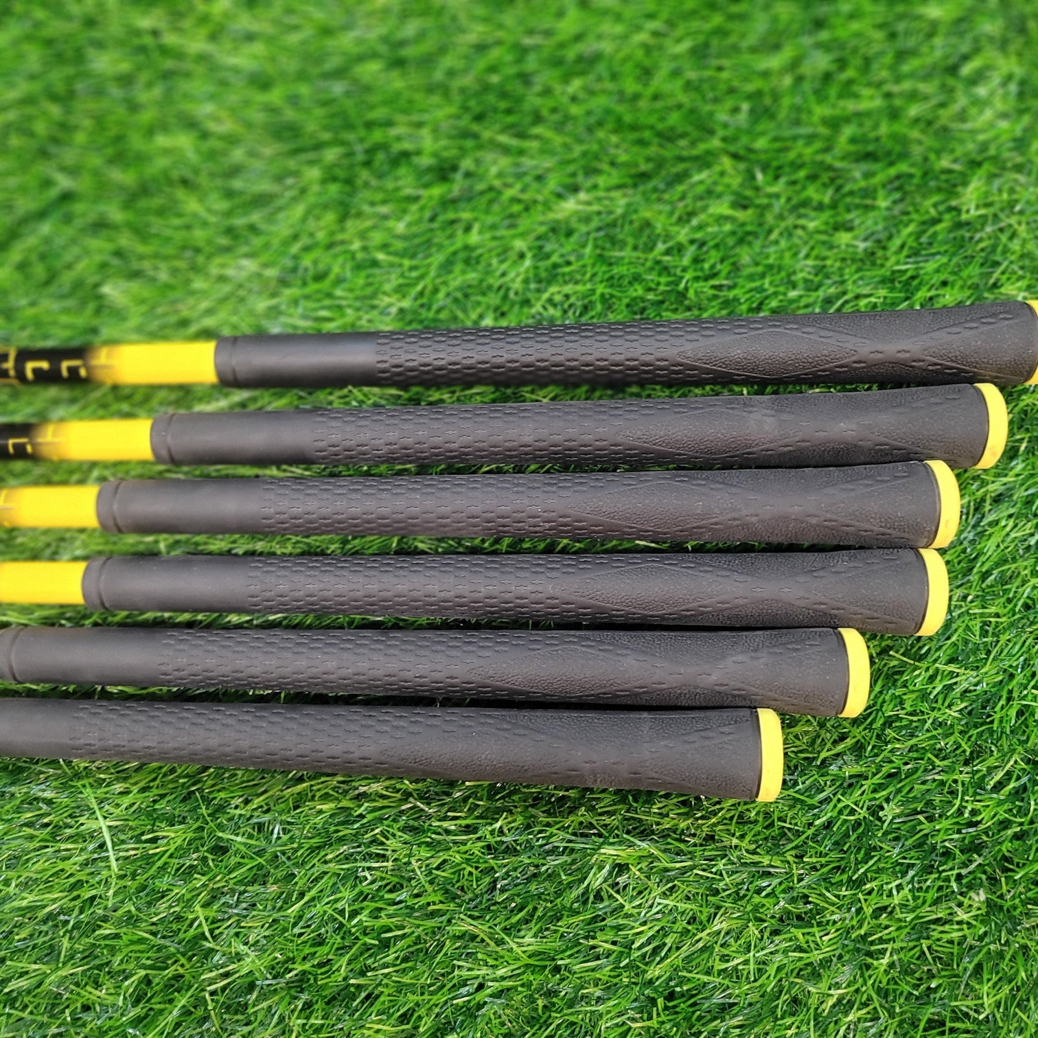 Honma Iron Set / Be ZEAL 525 / 6pcs / R
