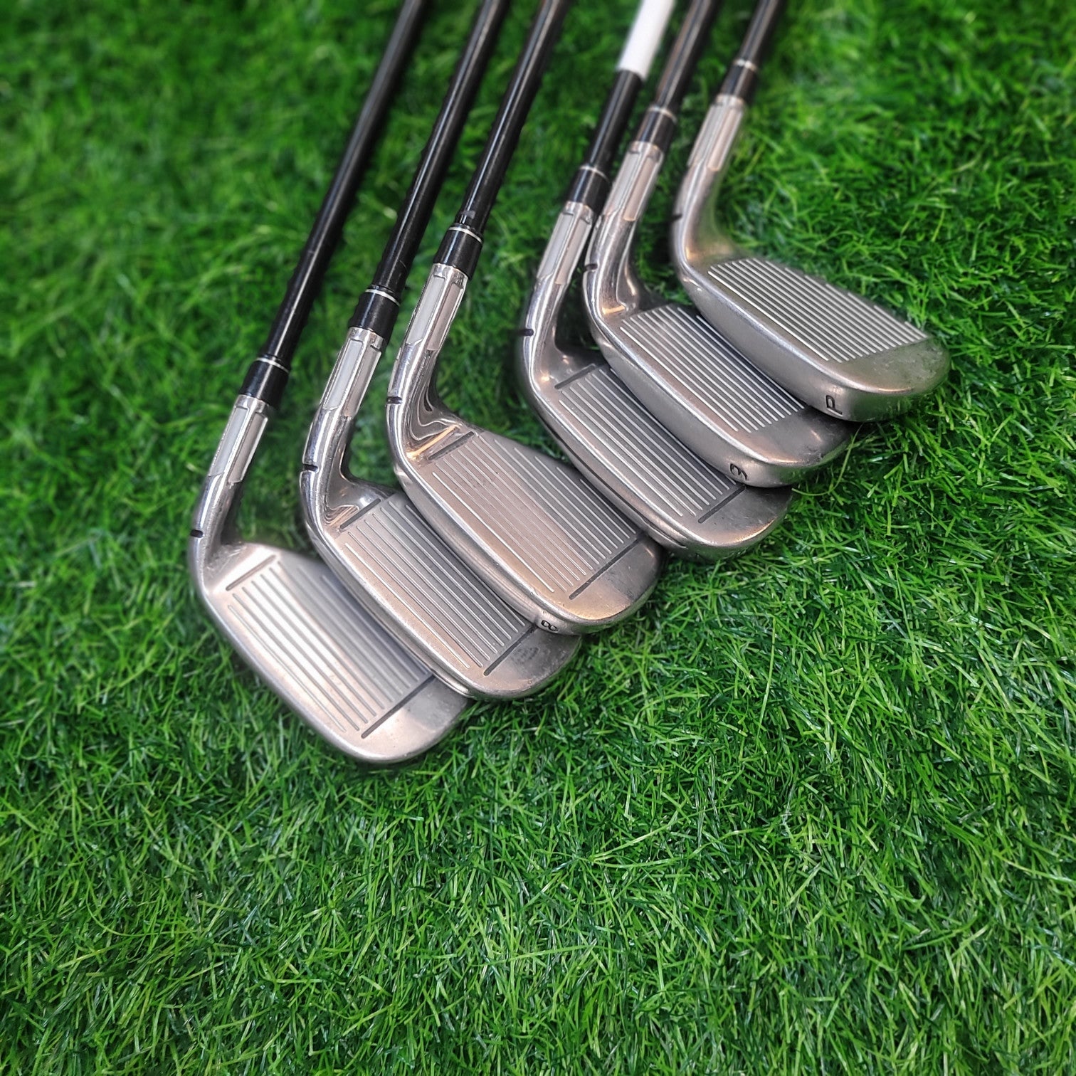 TaylorMade Iron Set / M2 / 6pcs / Lefty / S