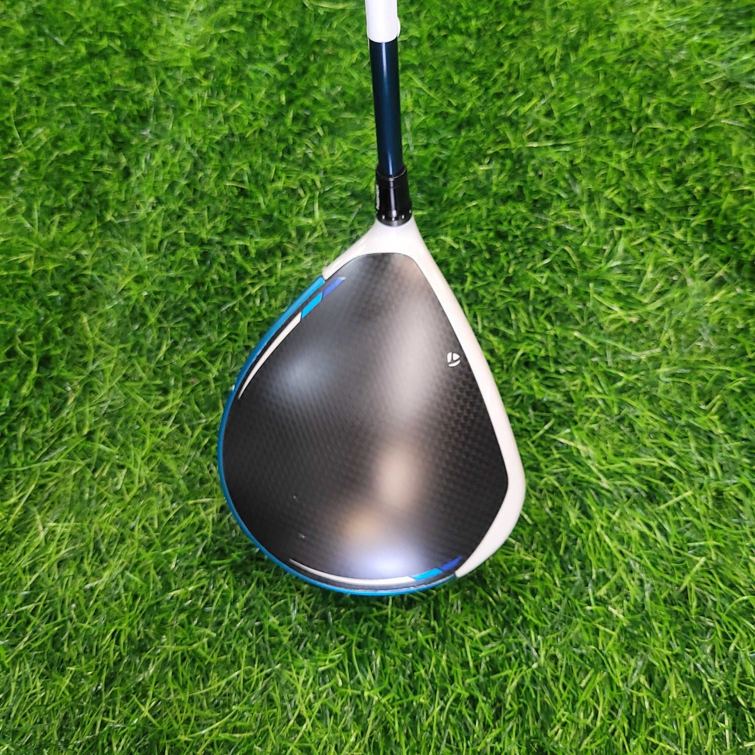 TaylorMade Driver / SIM2 Max / 10.5 / R
