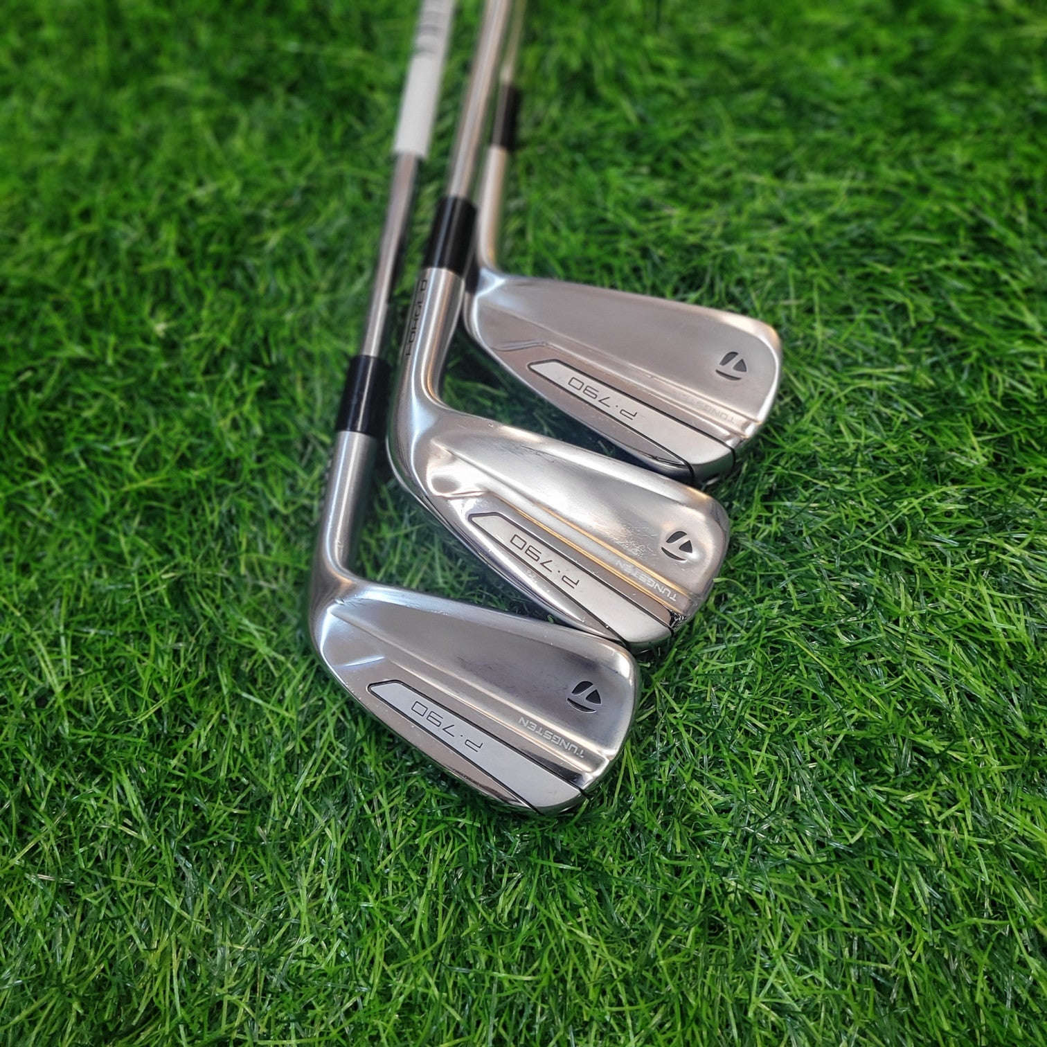 TaylorMade Iron Set / P790 (2019) / 6pcs / S
