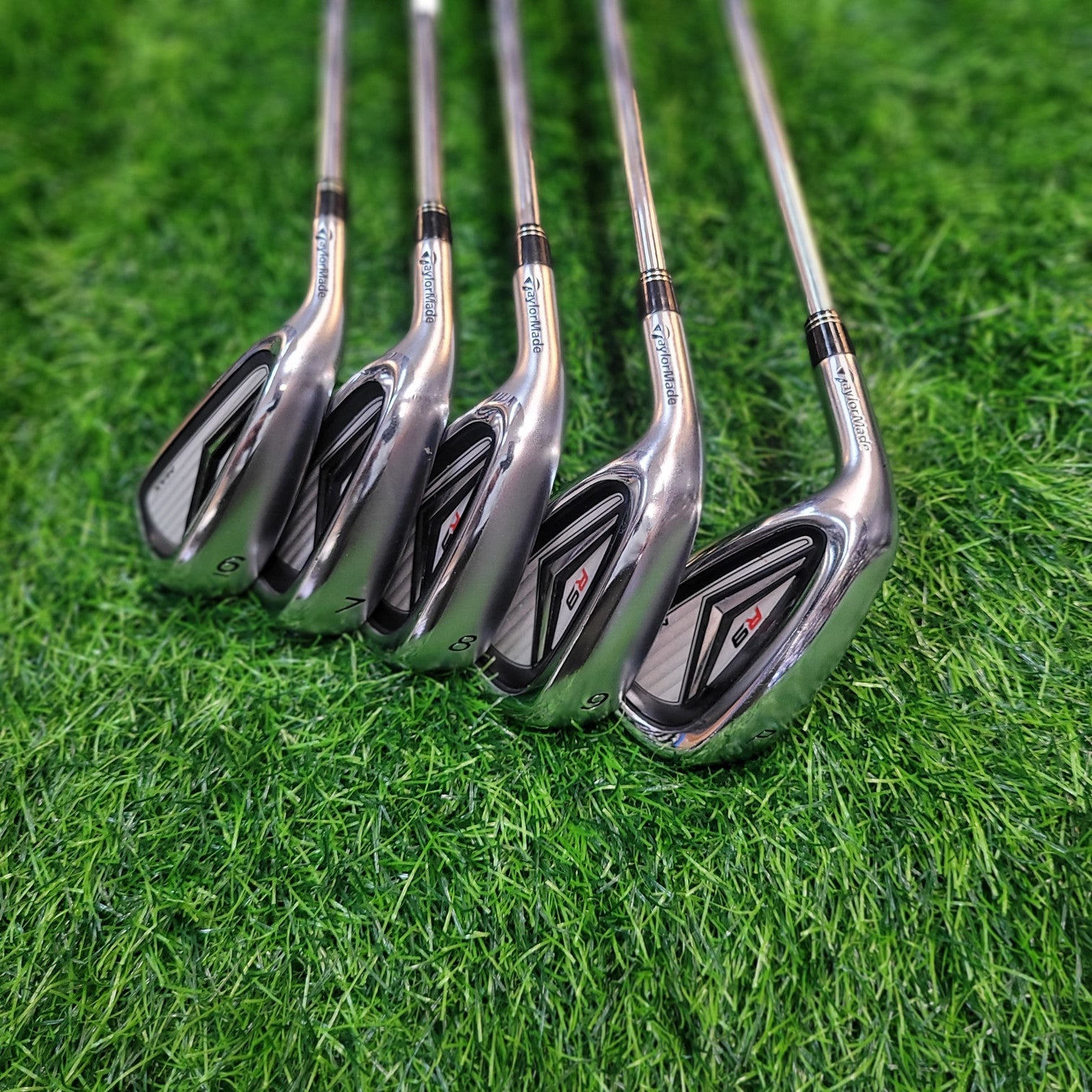 TaylorMade Iron Set / R9 MAX / 5pcs / Lefty / R