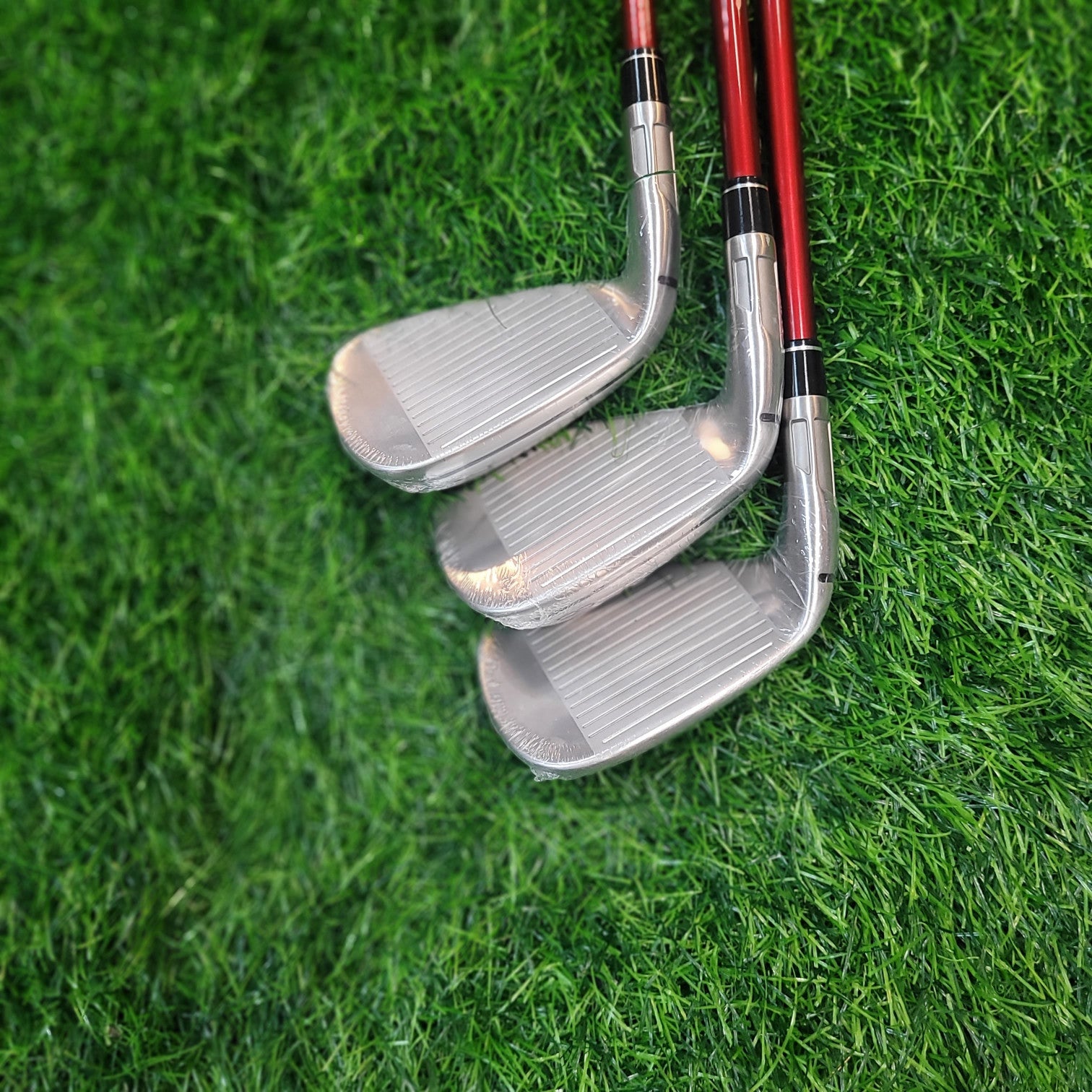 TaylorMade Iron Set / Stealth / 5pcs / Women / L (New)