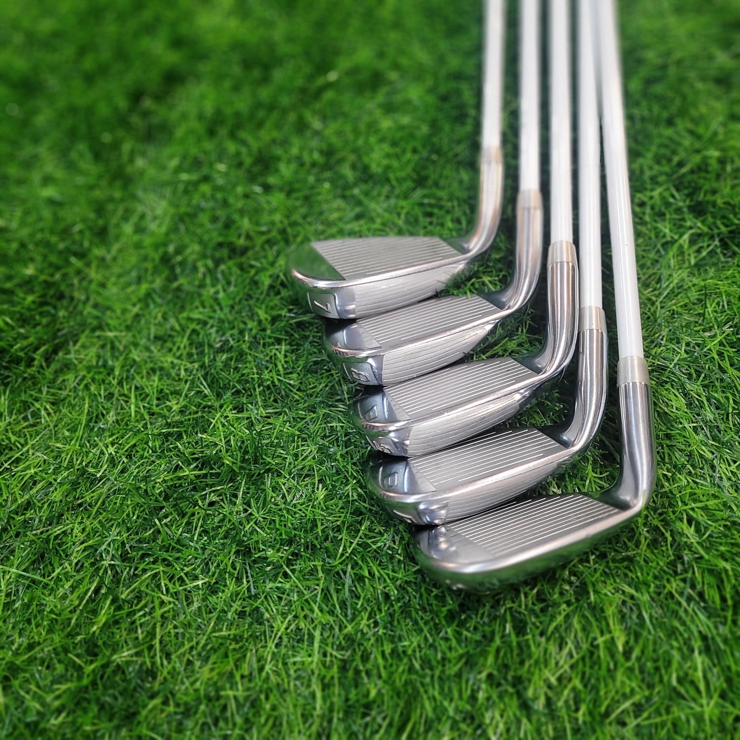 COBRA Iron Set / Renota / Women / One length