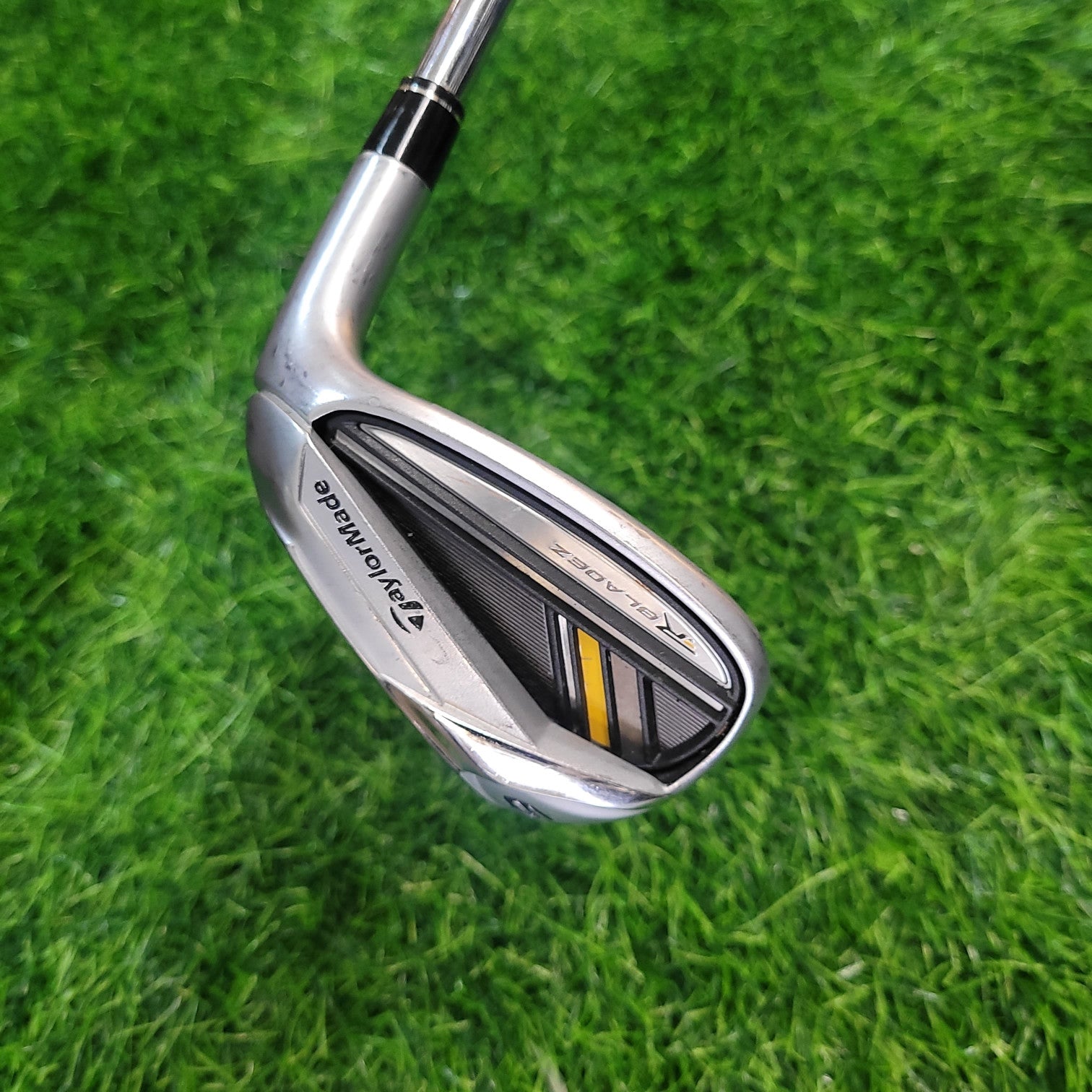 TaylorMade Etc / #9 Single Iron / R
