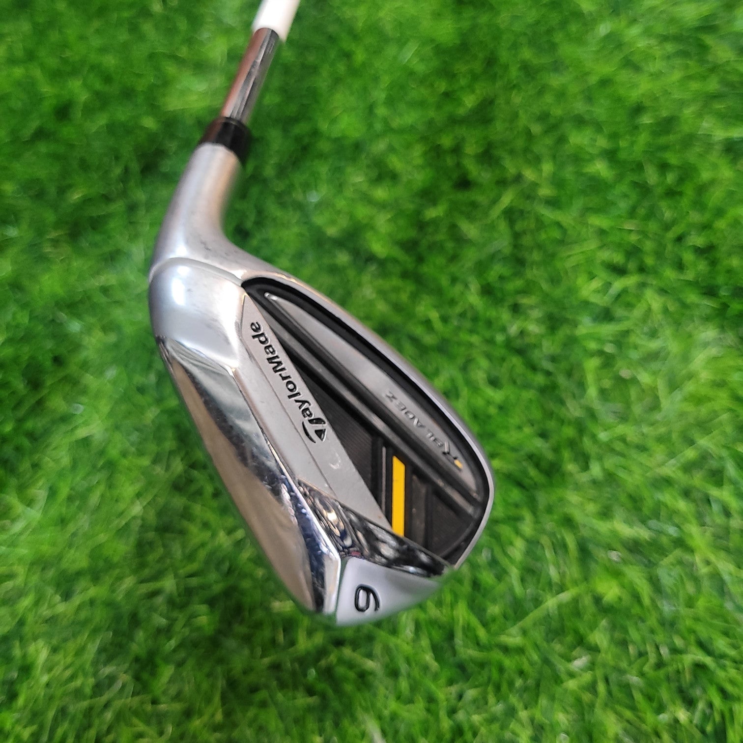TaylorMade Etc / #9 Single Iron / R