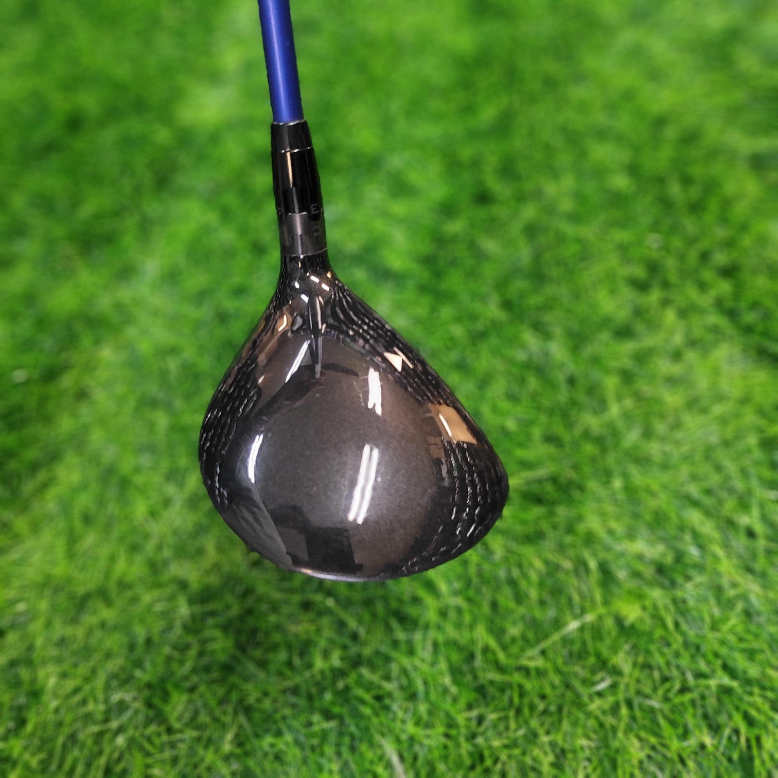 Titleist Wood / 913 F / 5W / 19.0 / S